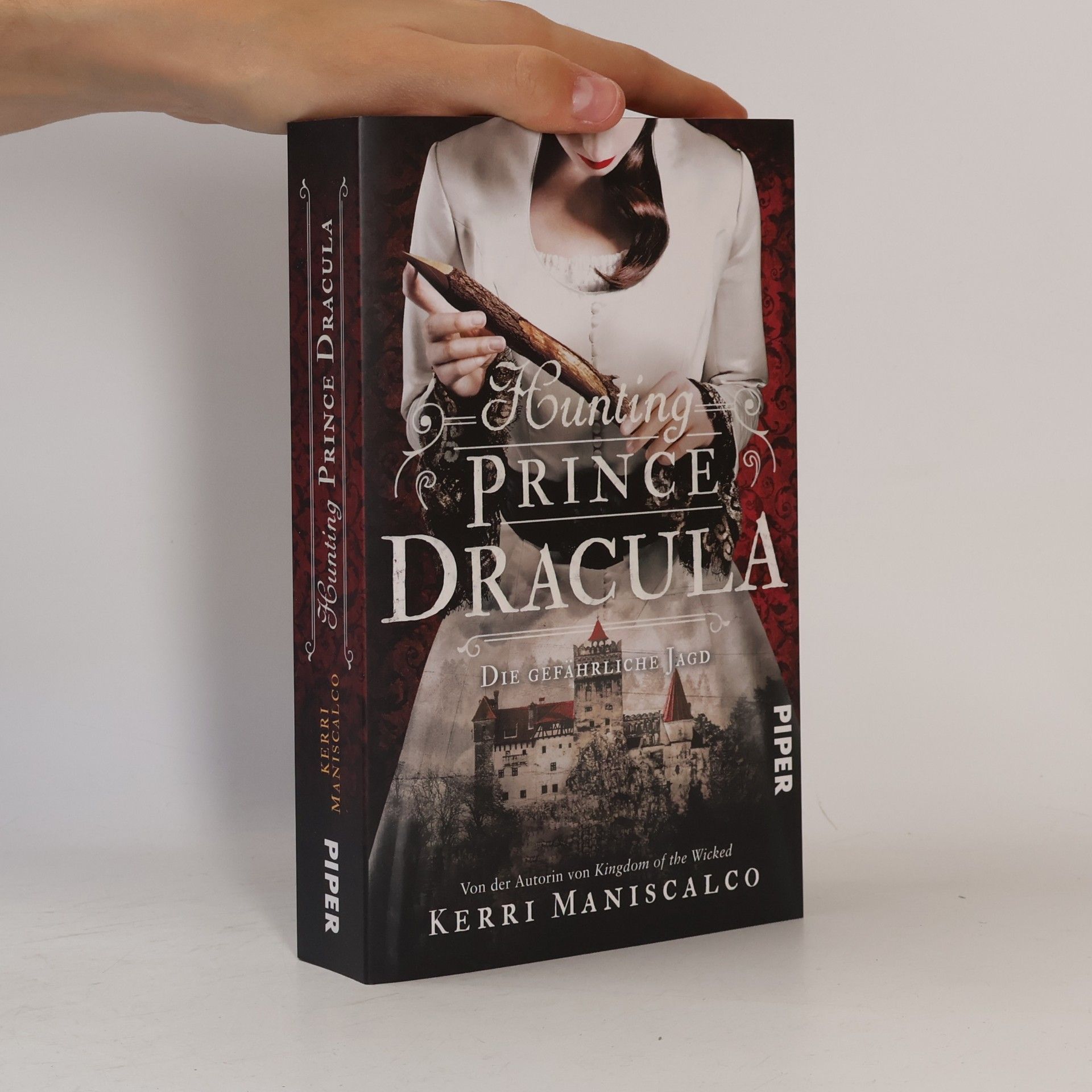 Kerri Maniscalco Hunting Prince Dracula