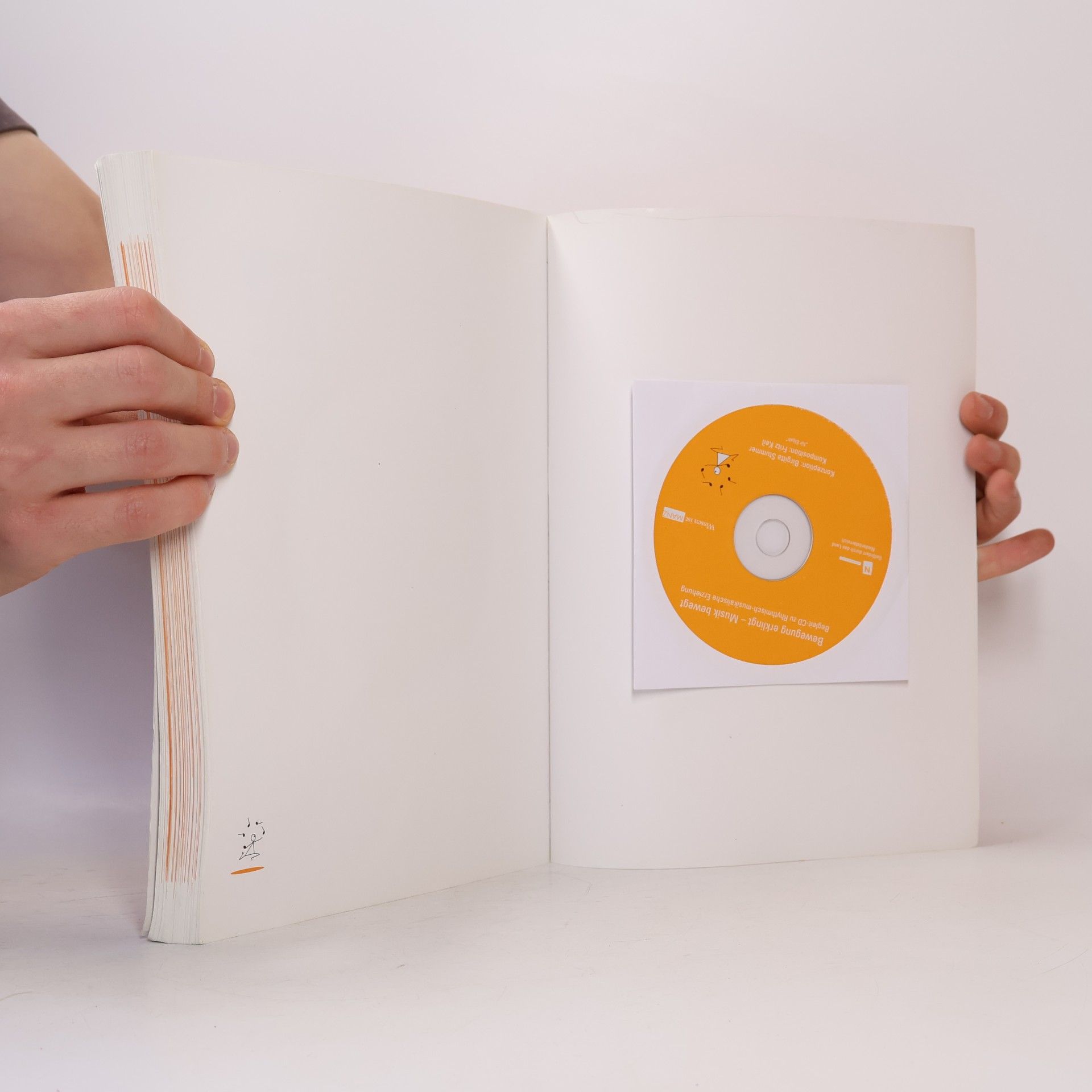 Birgitta Stummer Rhythmisch-musikalische Erziehung - Bewegung erklingt - Musik bewegt ; [inkl. CD mit 26 Musikstücken]