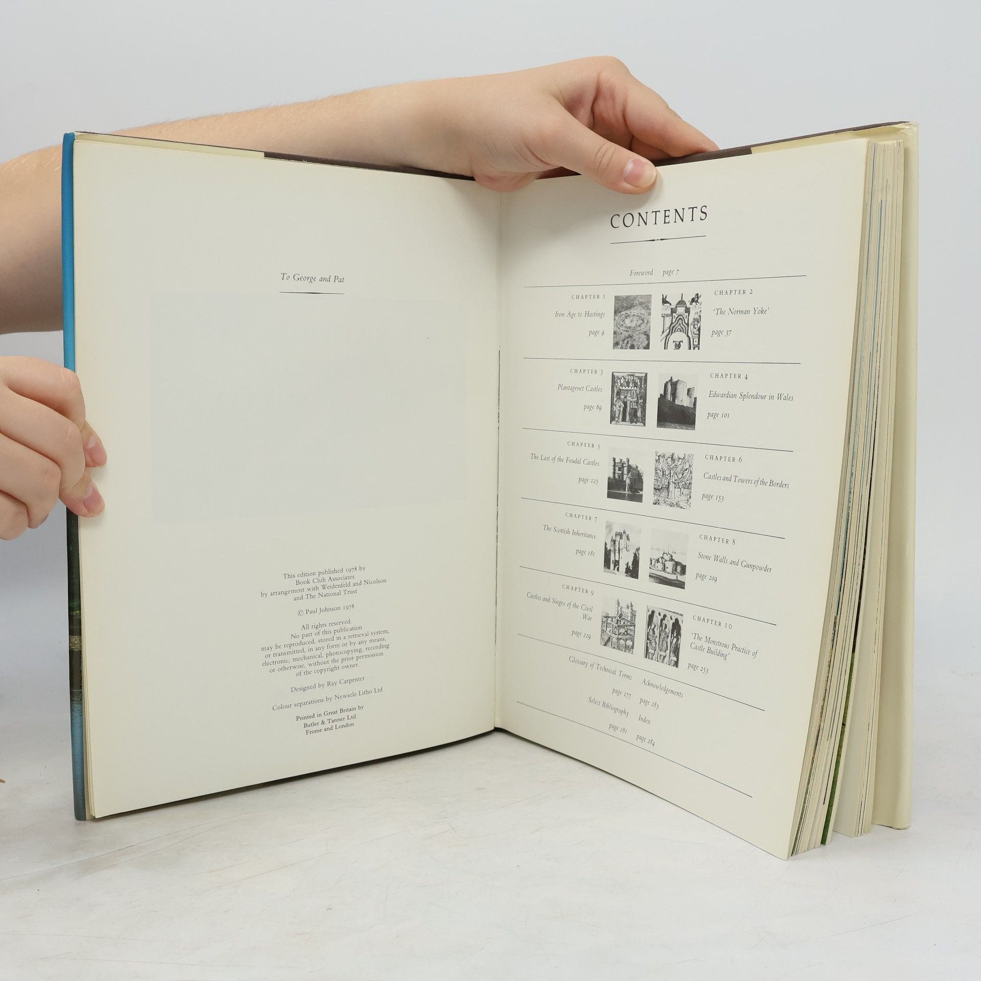 Paul Johnson The National Trust book of British Castles