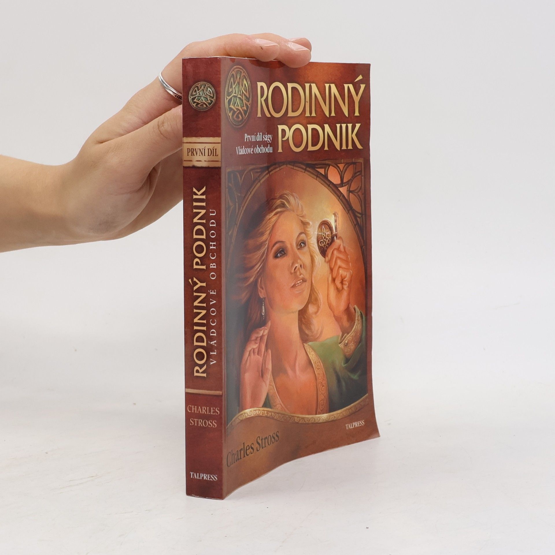 Charles Stross Rodinný podnik
