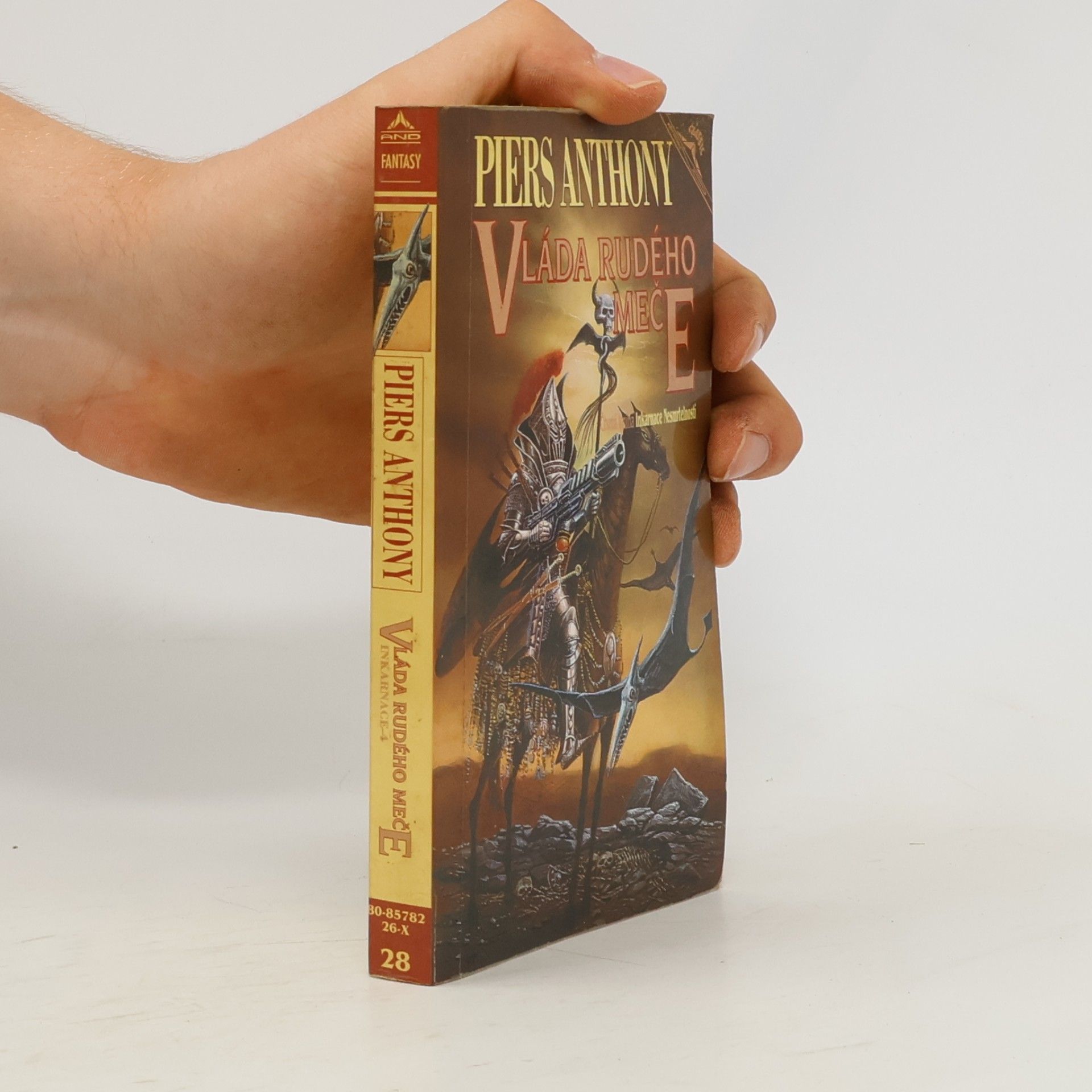 Piers Anthony Vláda rudého meče
