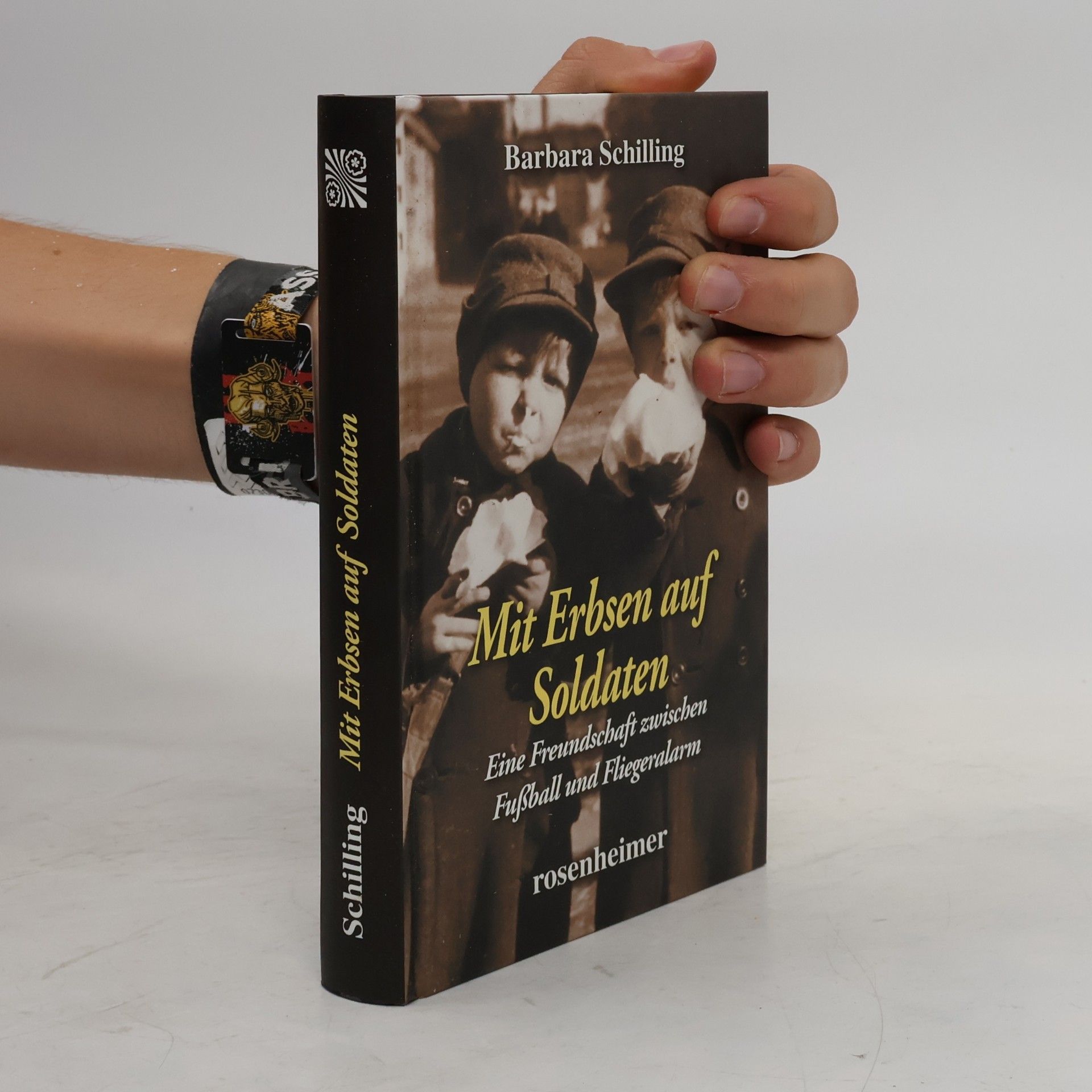 Barbara Schilling Mit Erbsen auf Soldaten