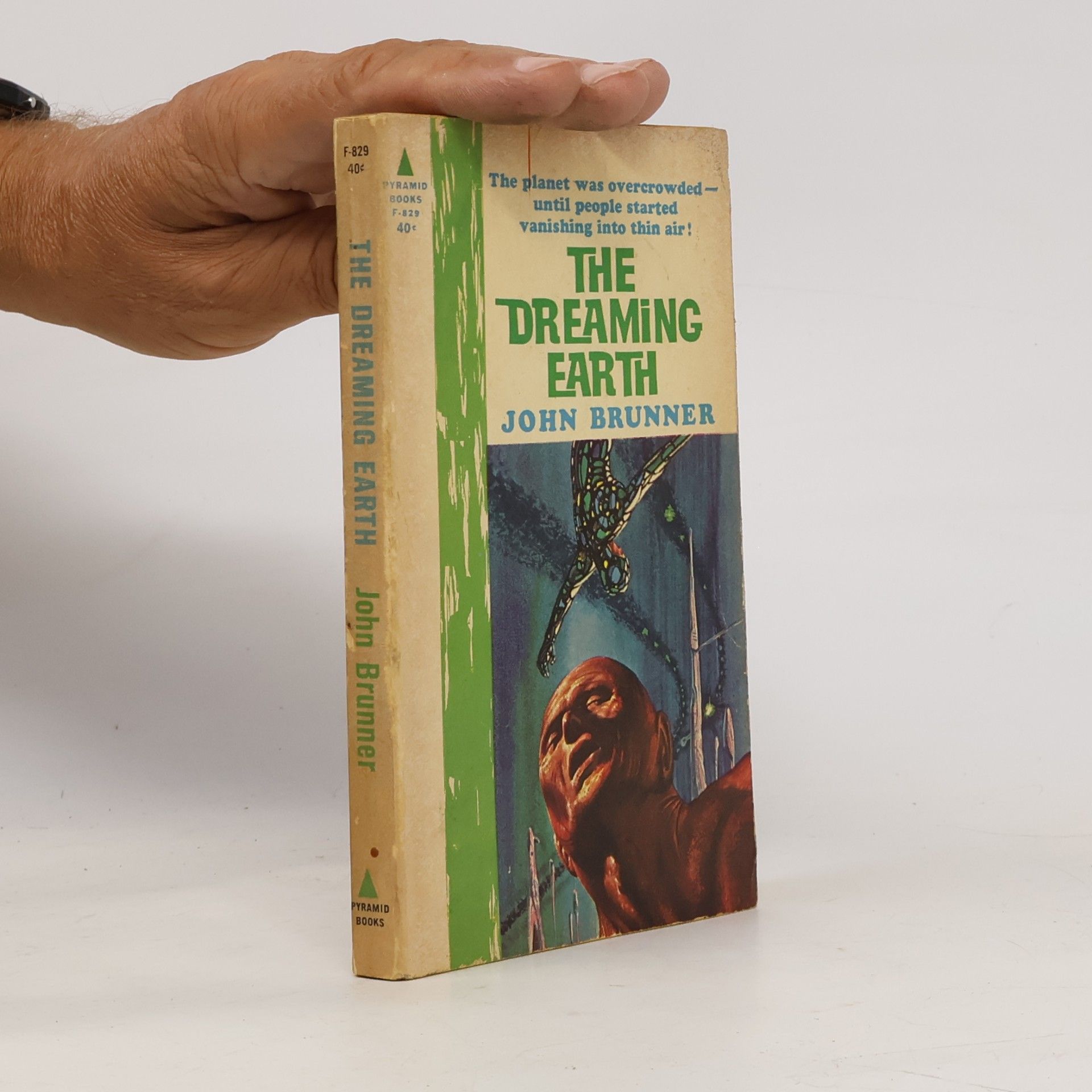 John Brunner The Dreaming Earth