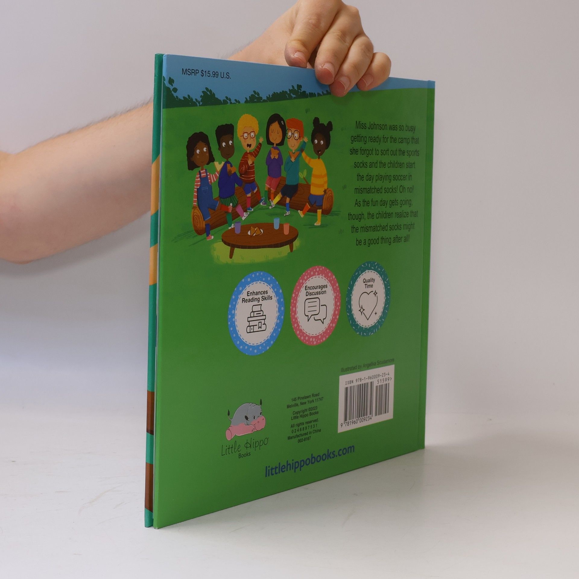 Angelika Scudamore Little Hippo Books: The Socks of Friendship