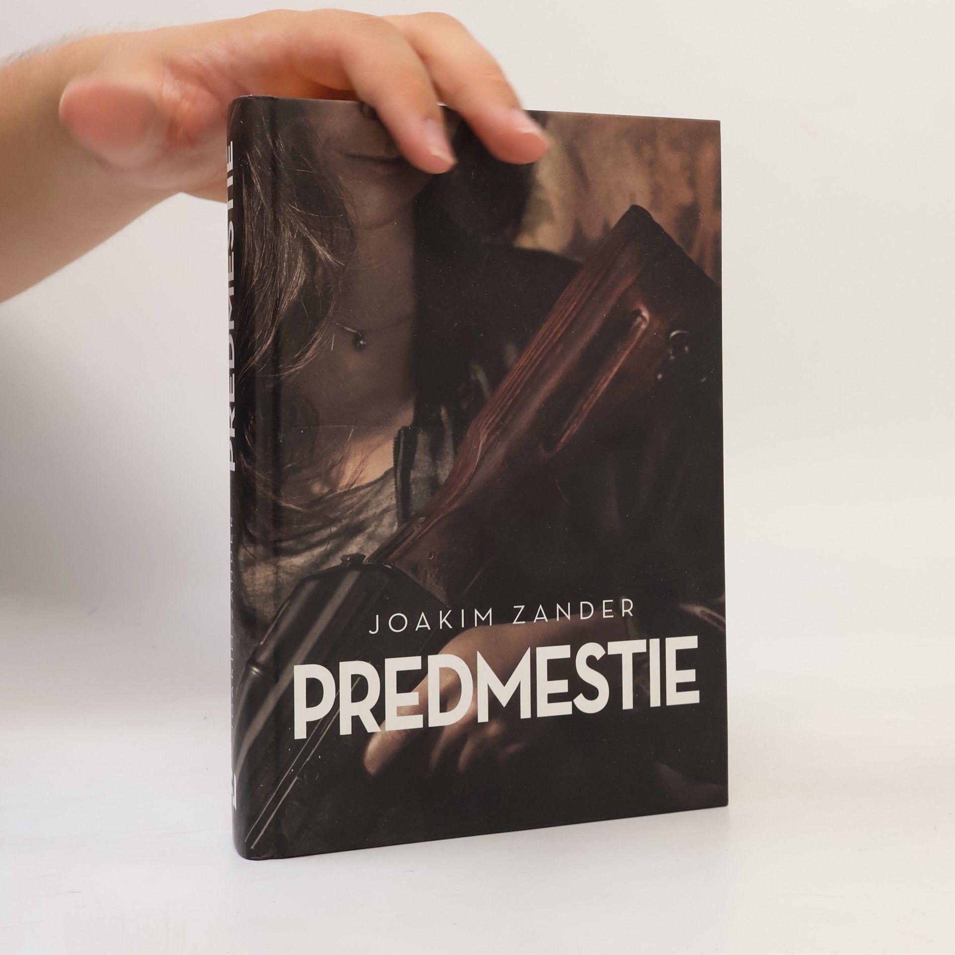 Joakim Zander Predmestie