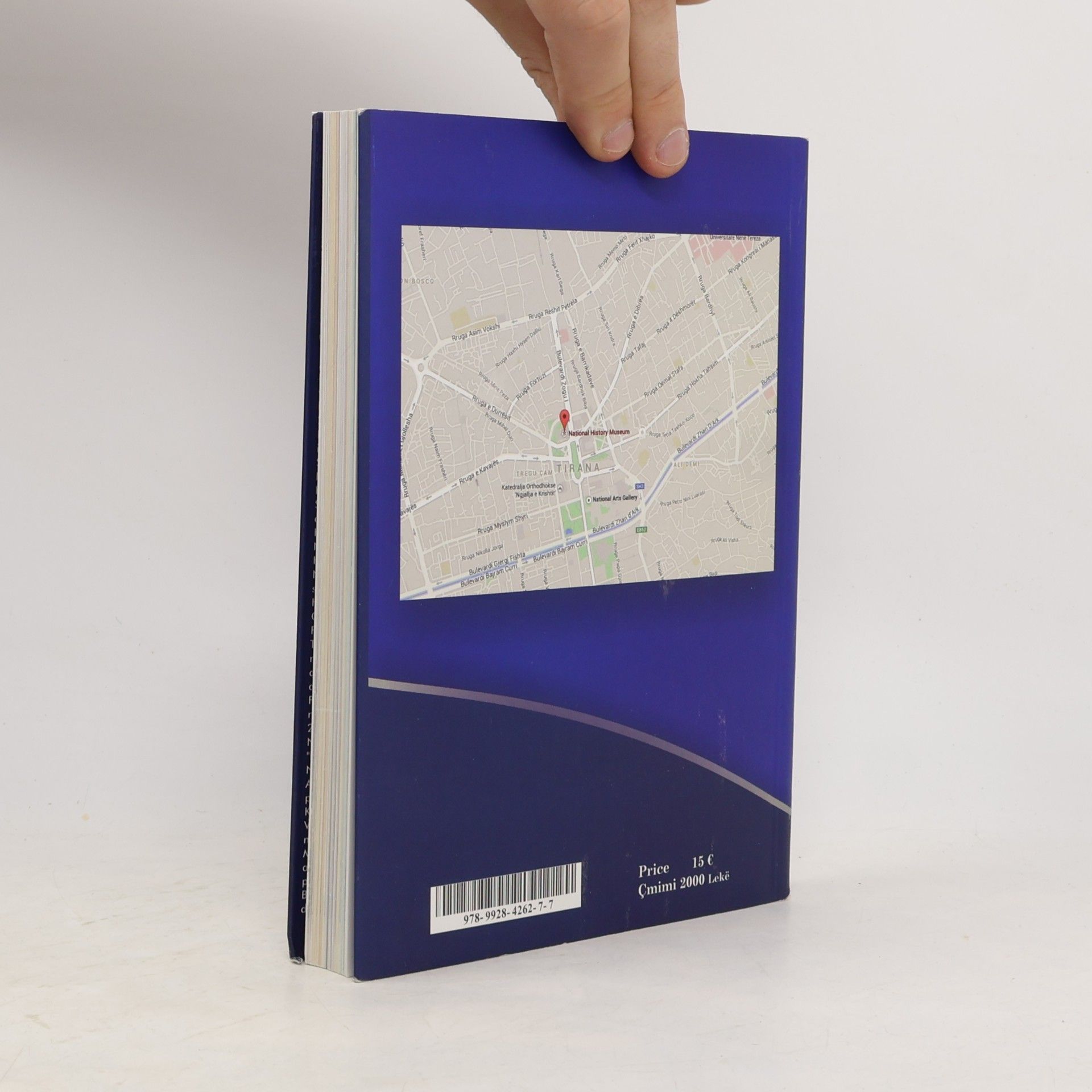 Melsi Labi Udhërrëfyes i Muzeut Historik Kombëtar / Guidebook of National Historical Museum