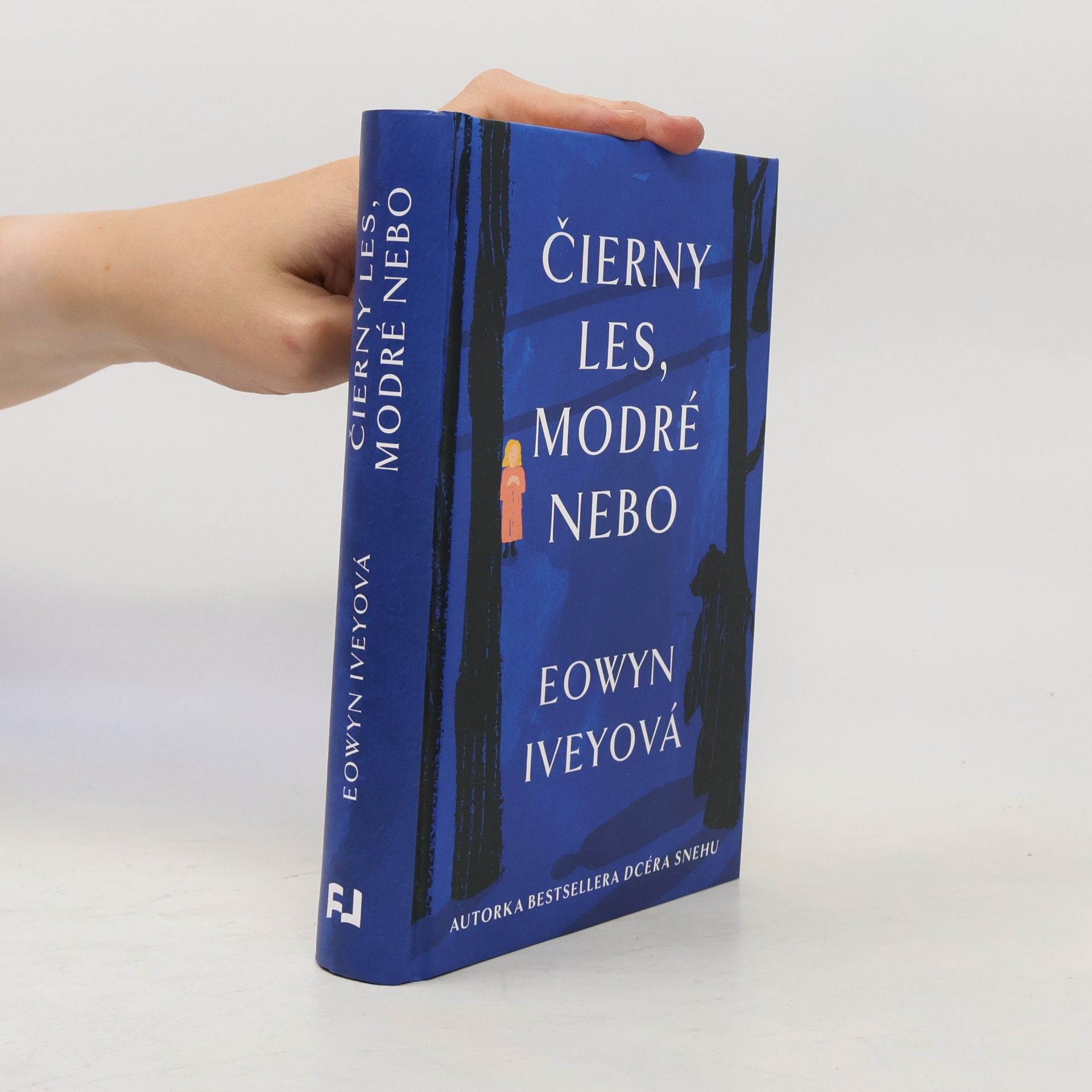 Eowyn Ivey Čierny les, modré nebo