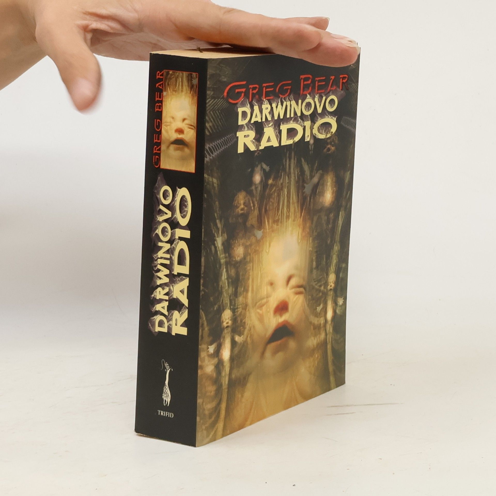 Greg Bear Darwinovo radio