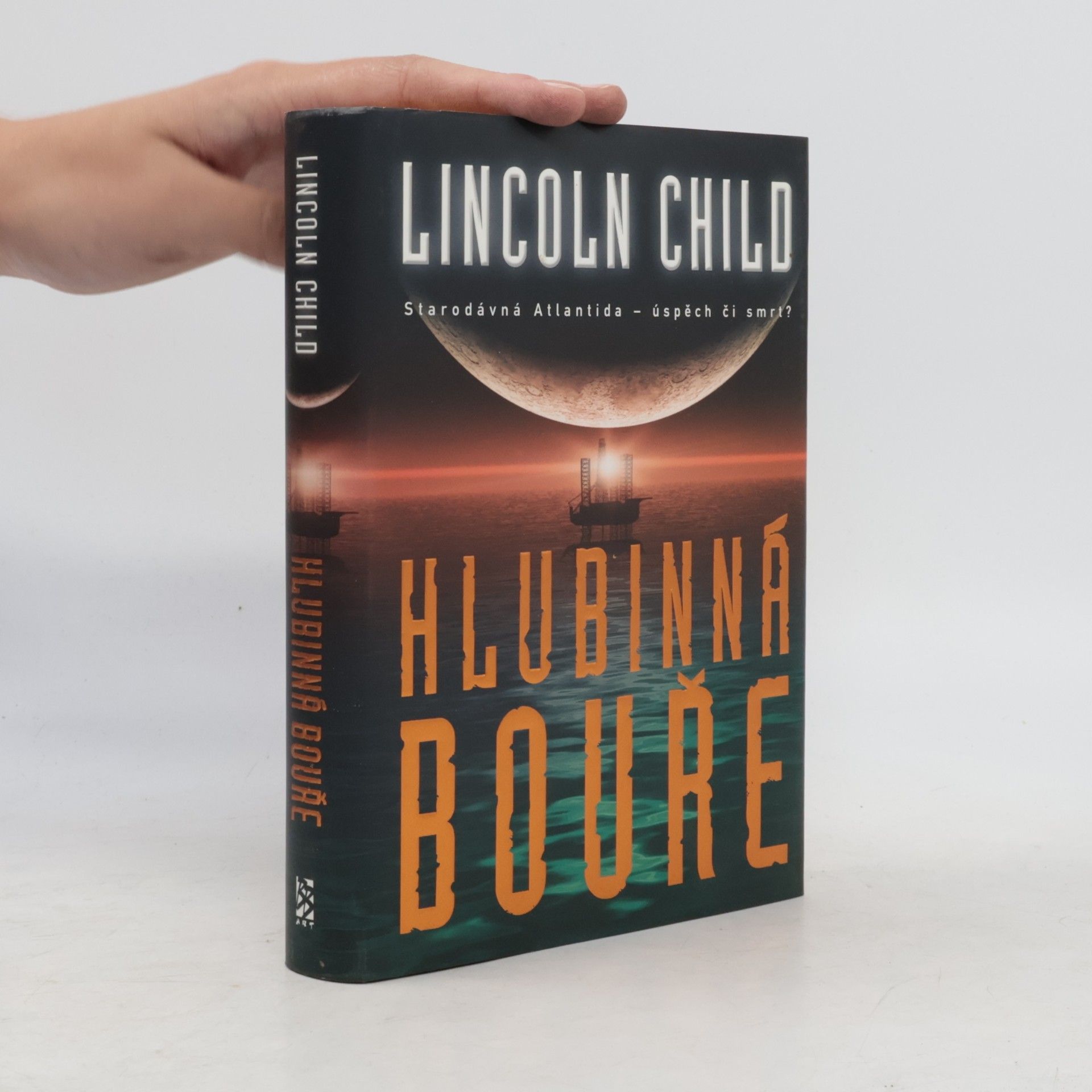 Lincoln Child Hlubinná bouře