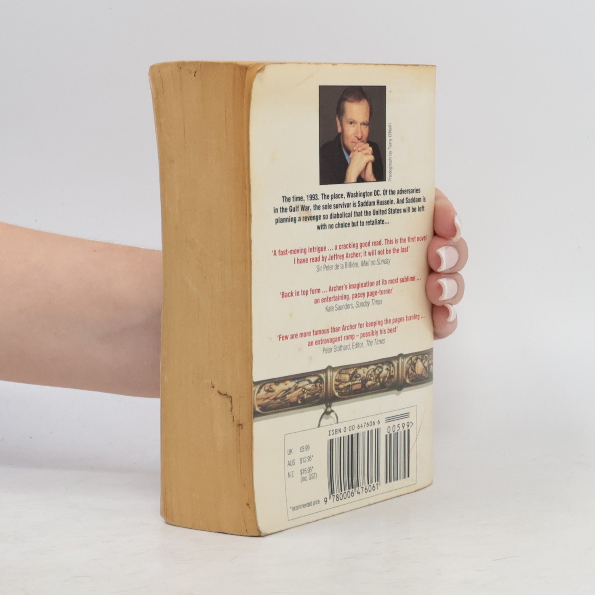 Jeffrey Archer Honour Among Thieves