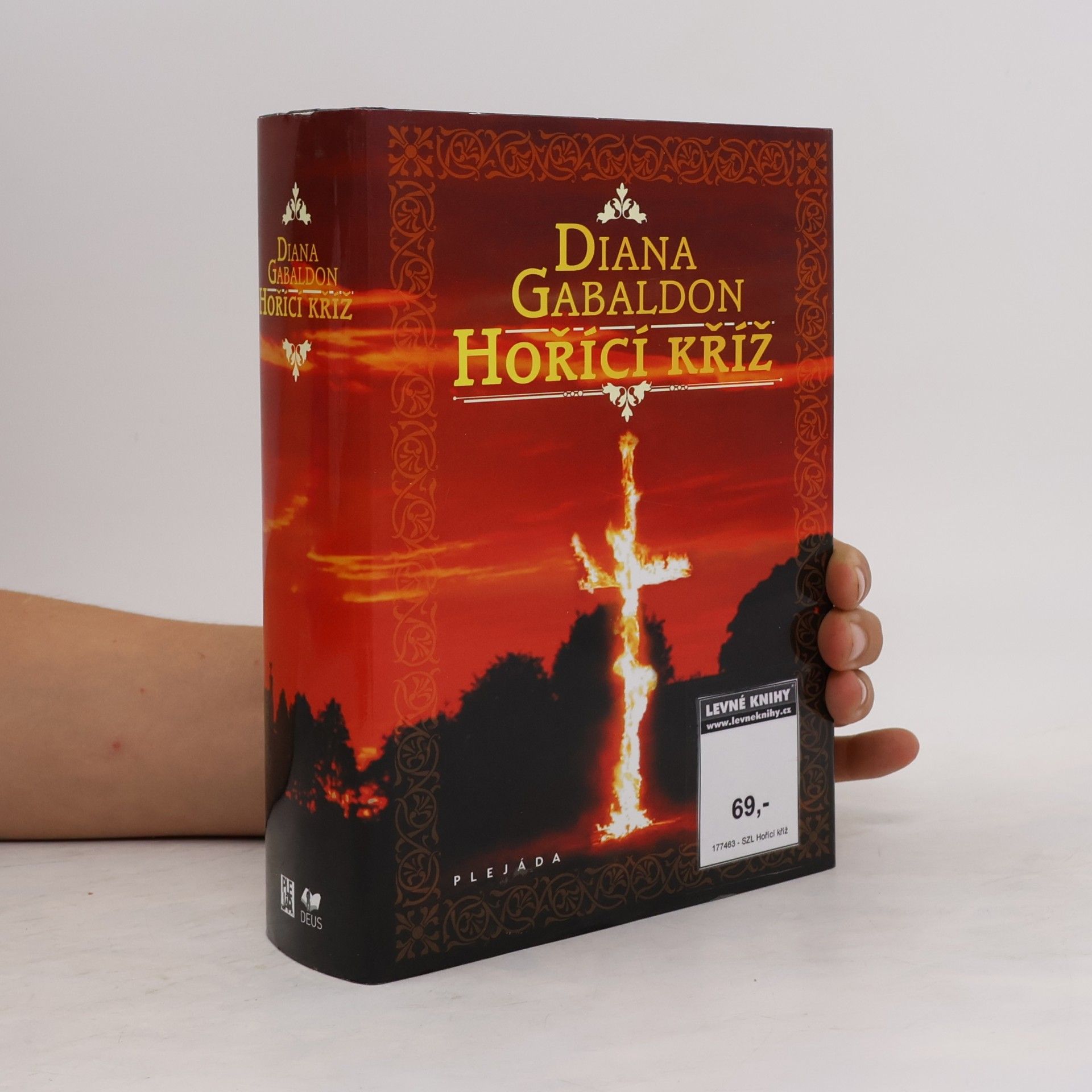 Diana Gabaldon Hořící kříž