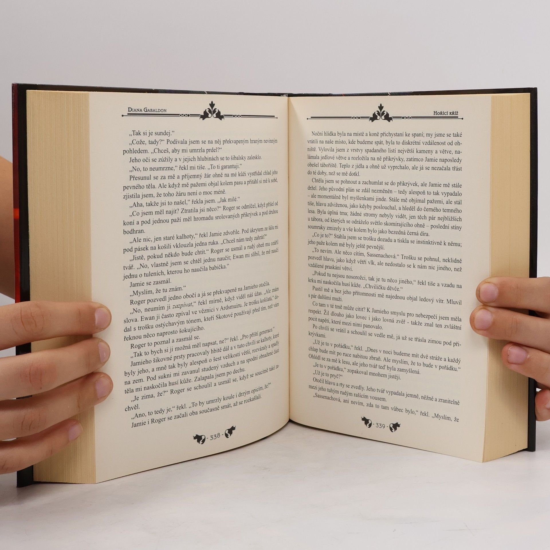 Diana Gabaldon Hořící kříž