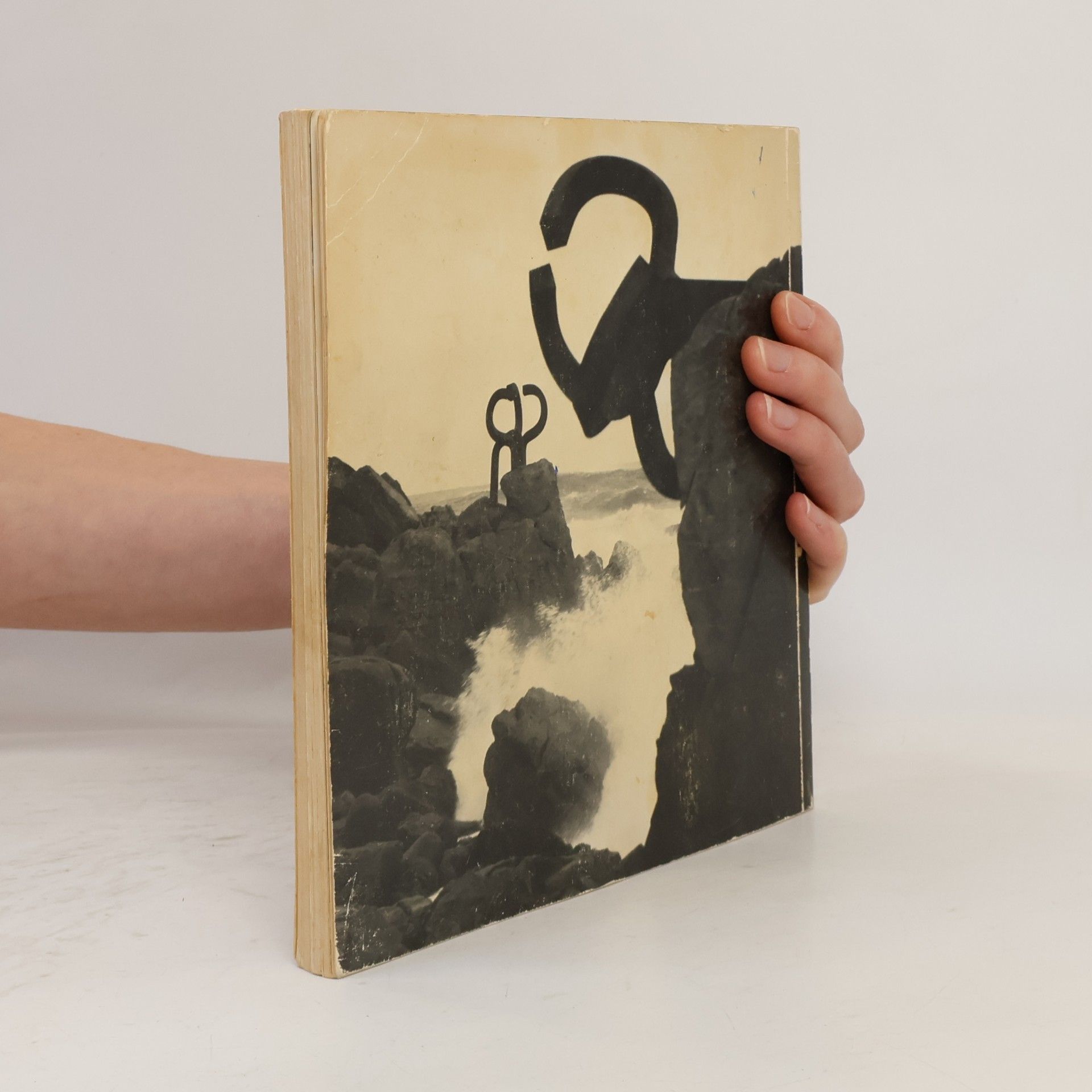kolektiv Eduardo Chillida