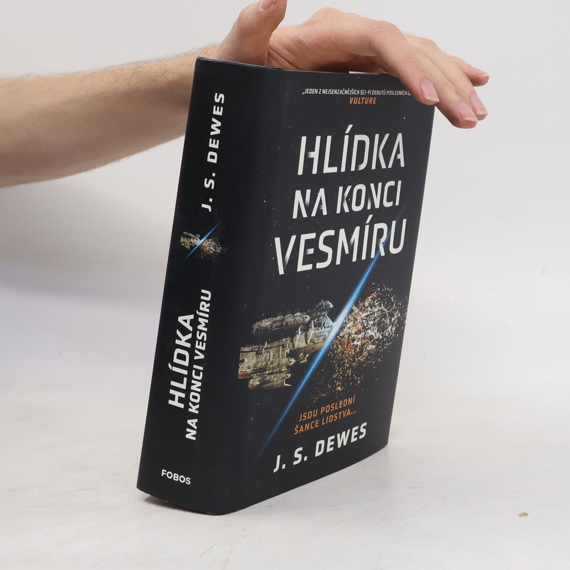 Simon Dewes Hlídka na konci vesmíru