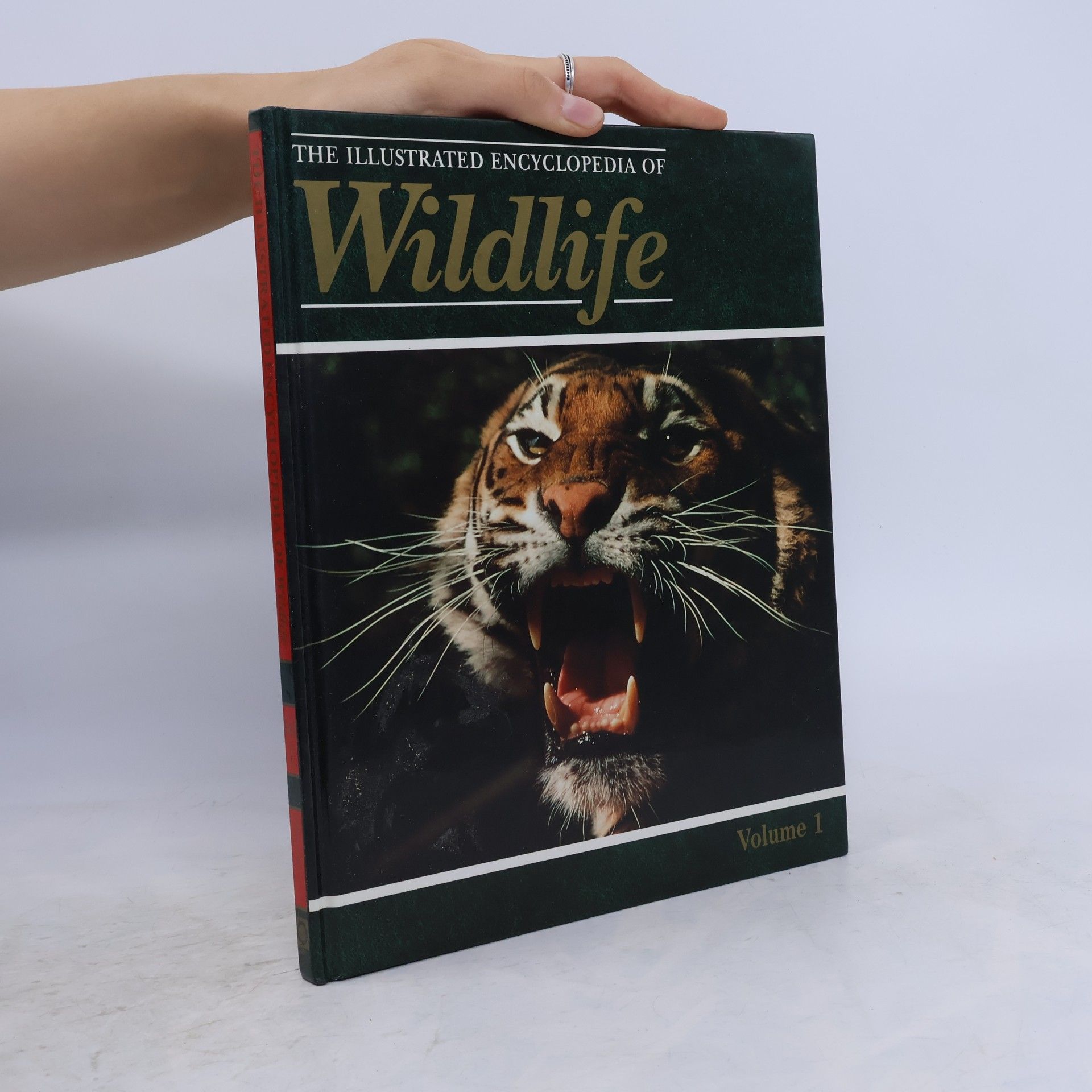 Various authors The Illustrated Encyclopedia of Wildlife. Volume 1