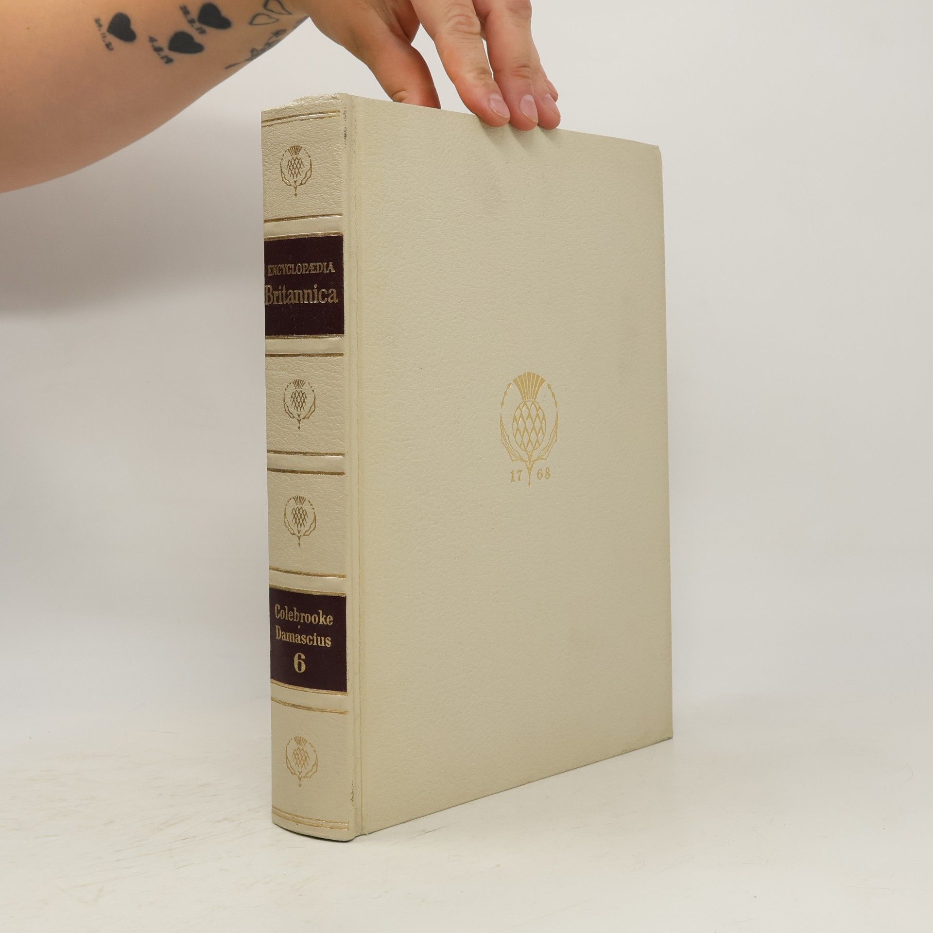 Kolektiv autorů Encyclopaedia Britannica 6
