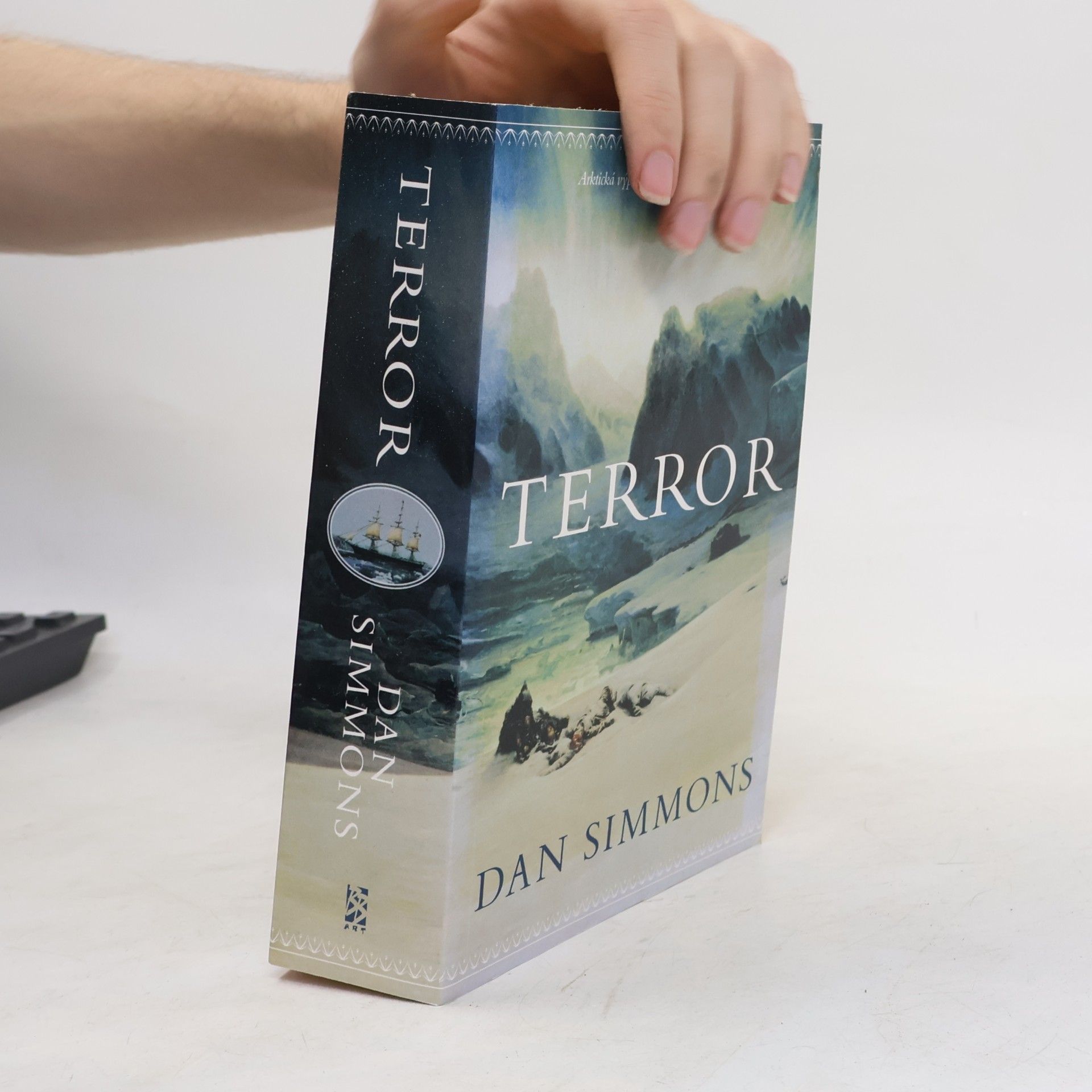 Dan Simmons Terror