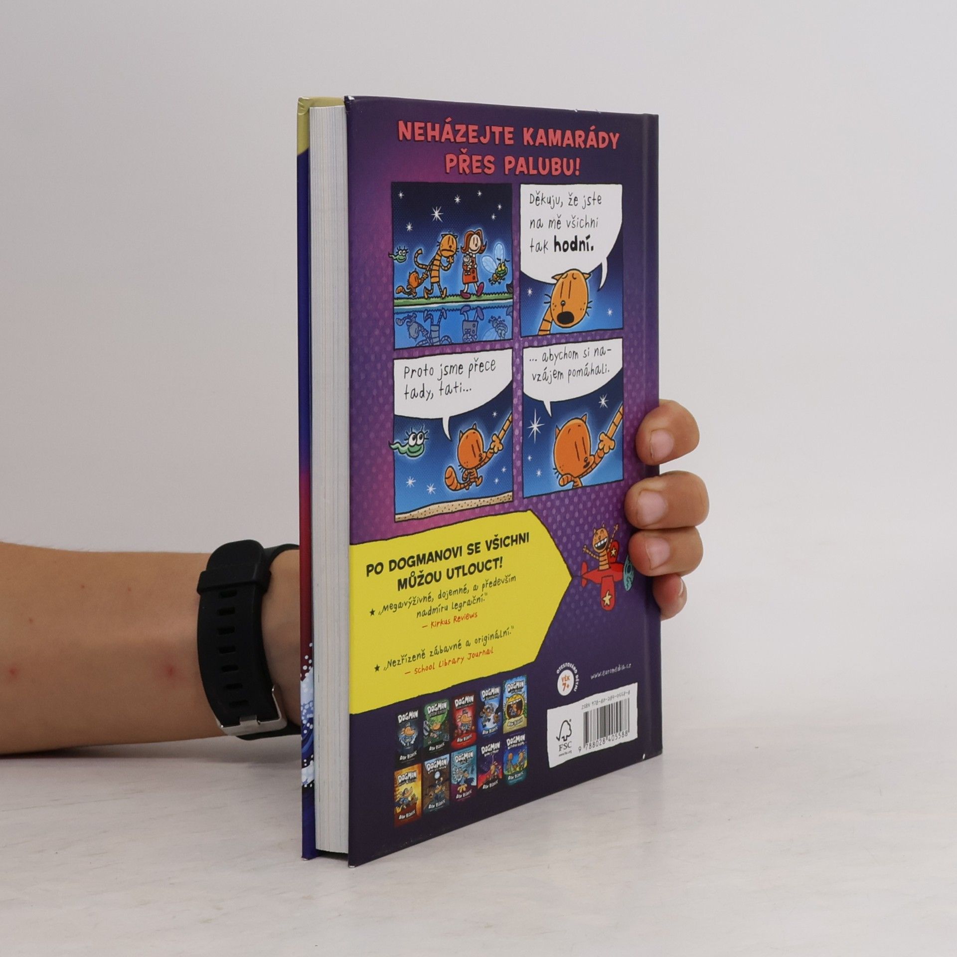 Dav Pilkey Dogman : dvacer tisíc blech pod mořem