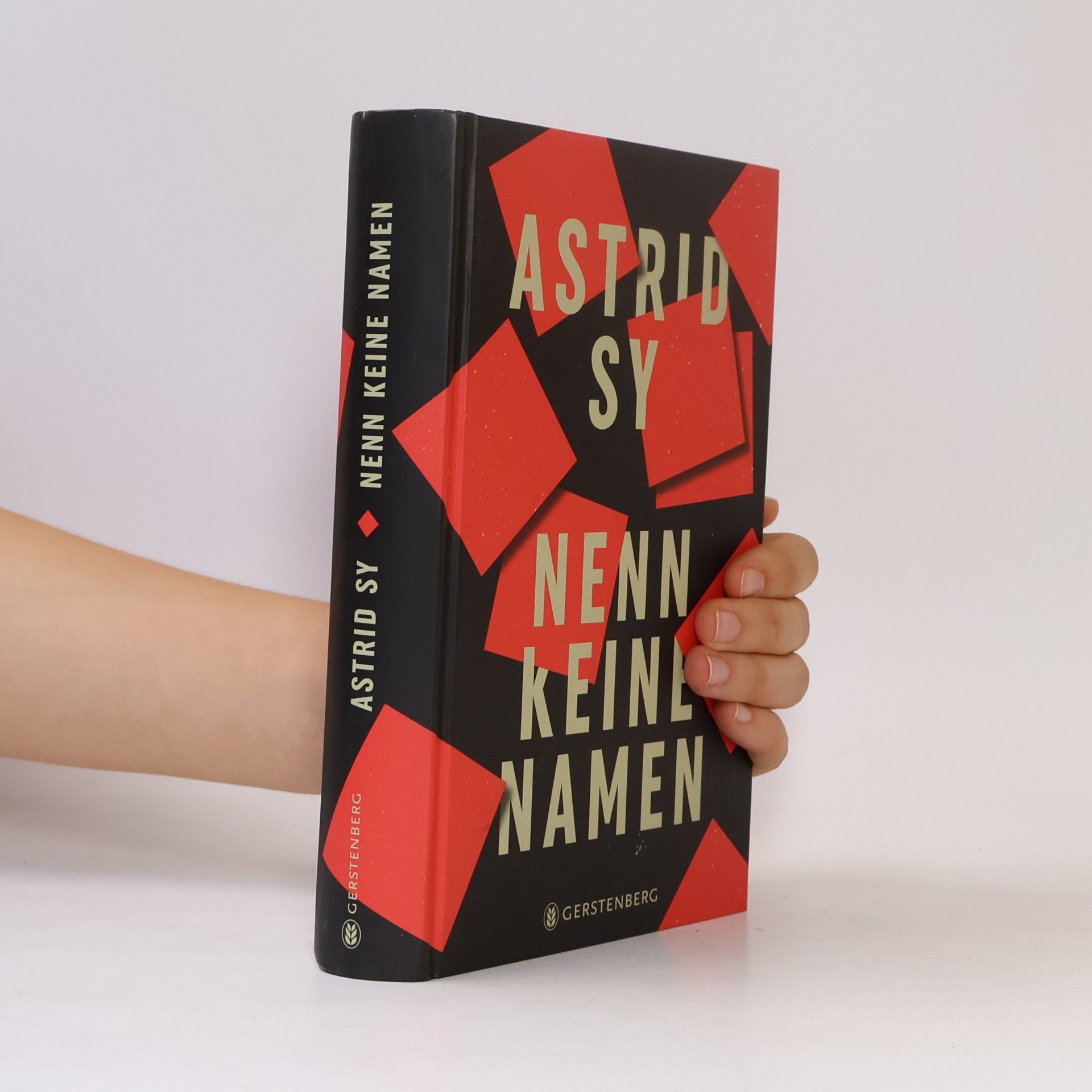 Astrid Sy Nenn keine Namen