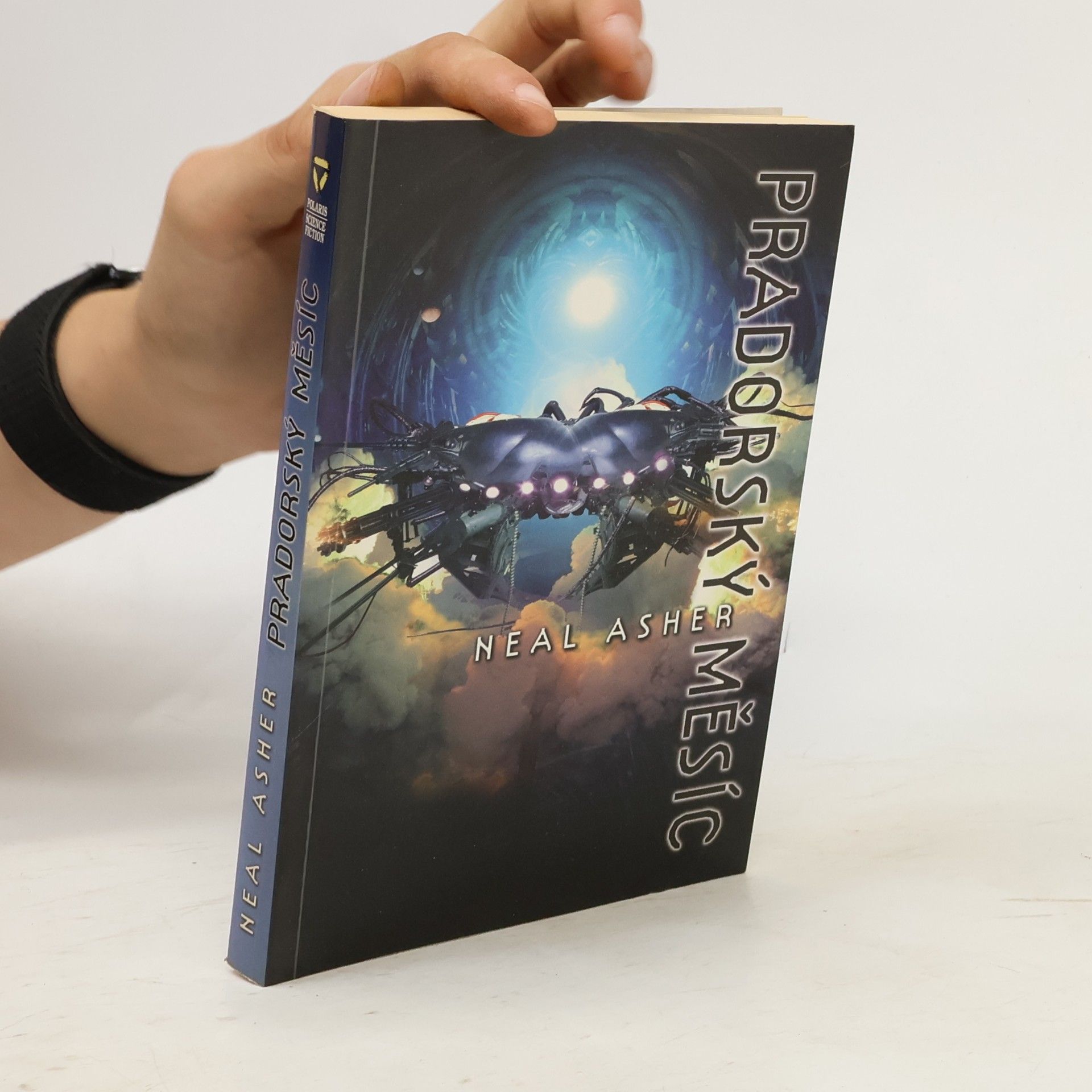 Neal L. Asher Pradorský měsíc