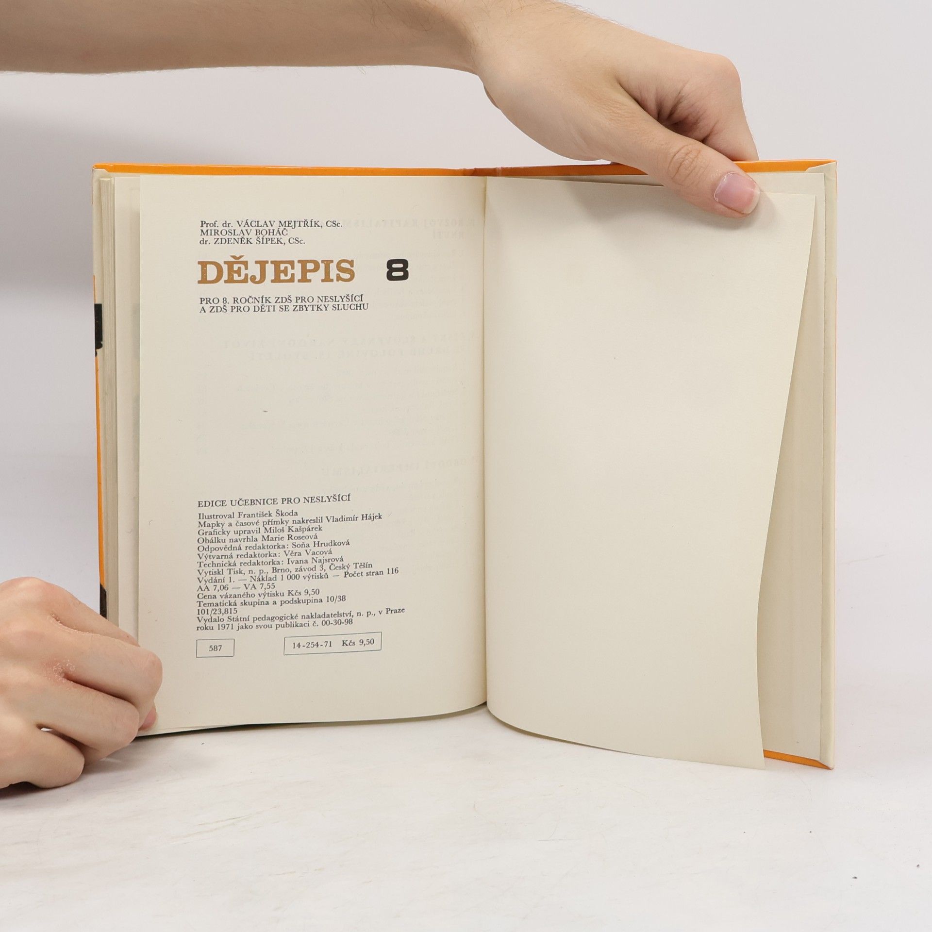 Various authors Dějepis 8