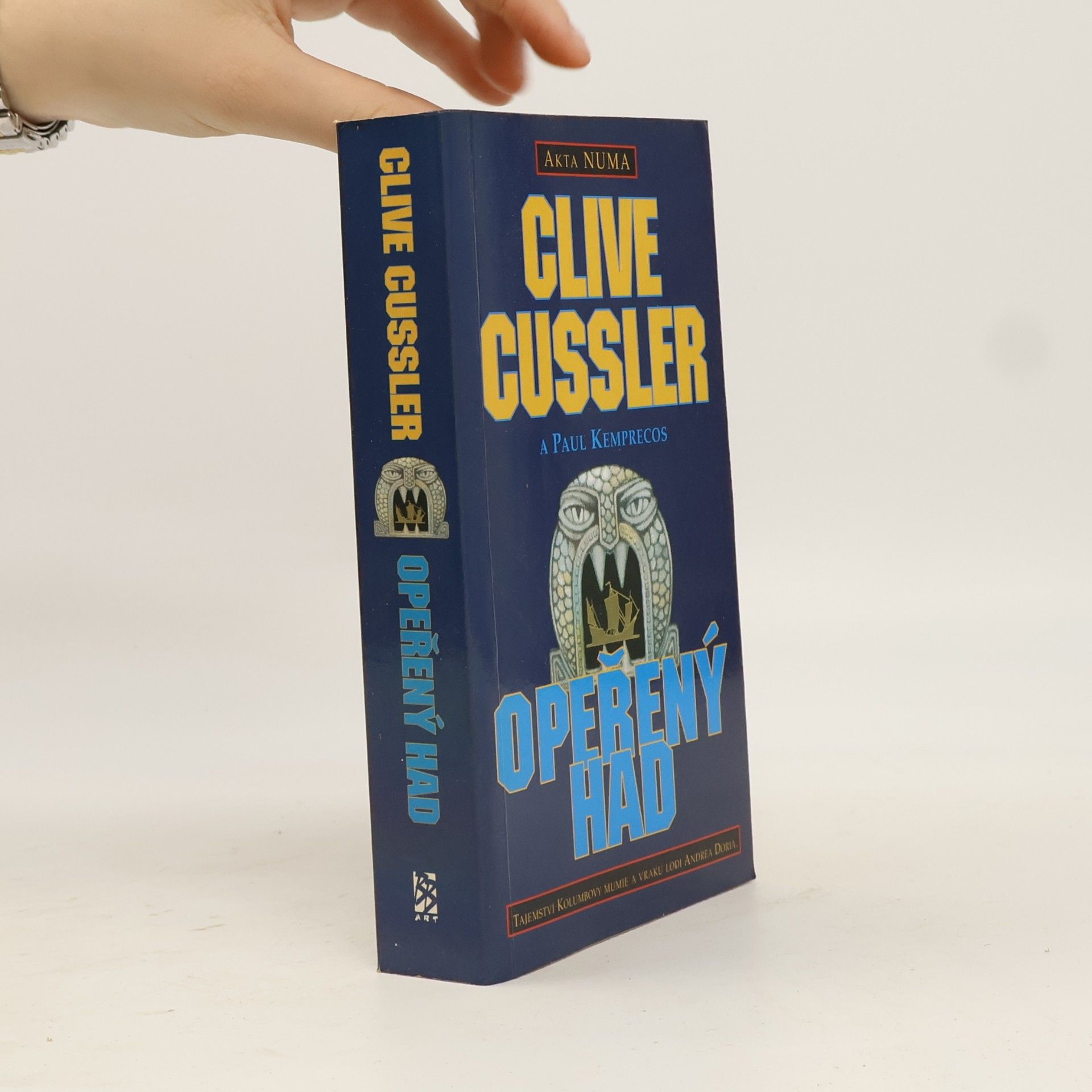 Clive Cussler Opeřený had