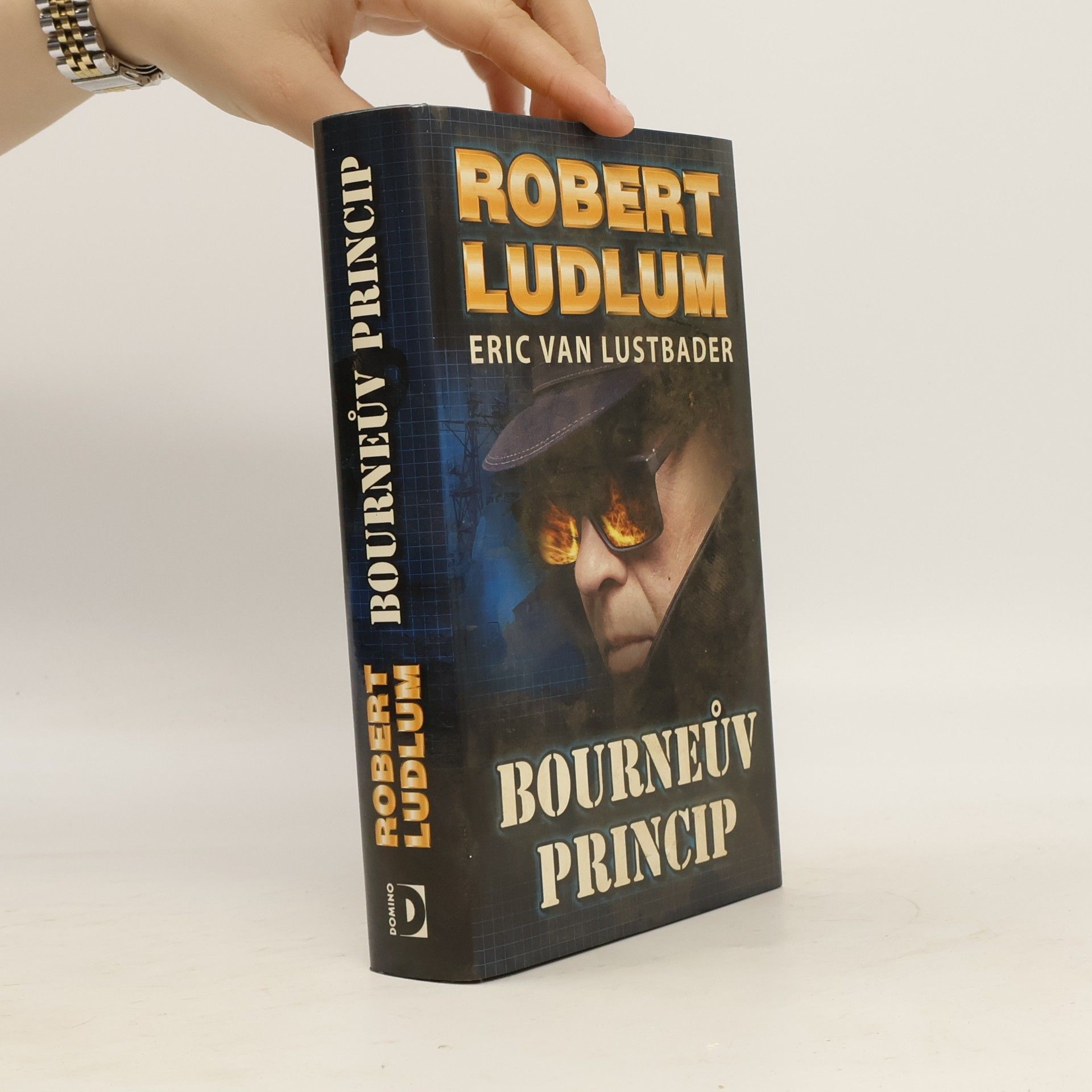 Robert Ludlum Bourneův princip