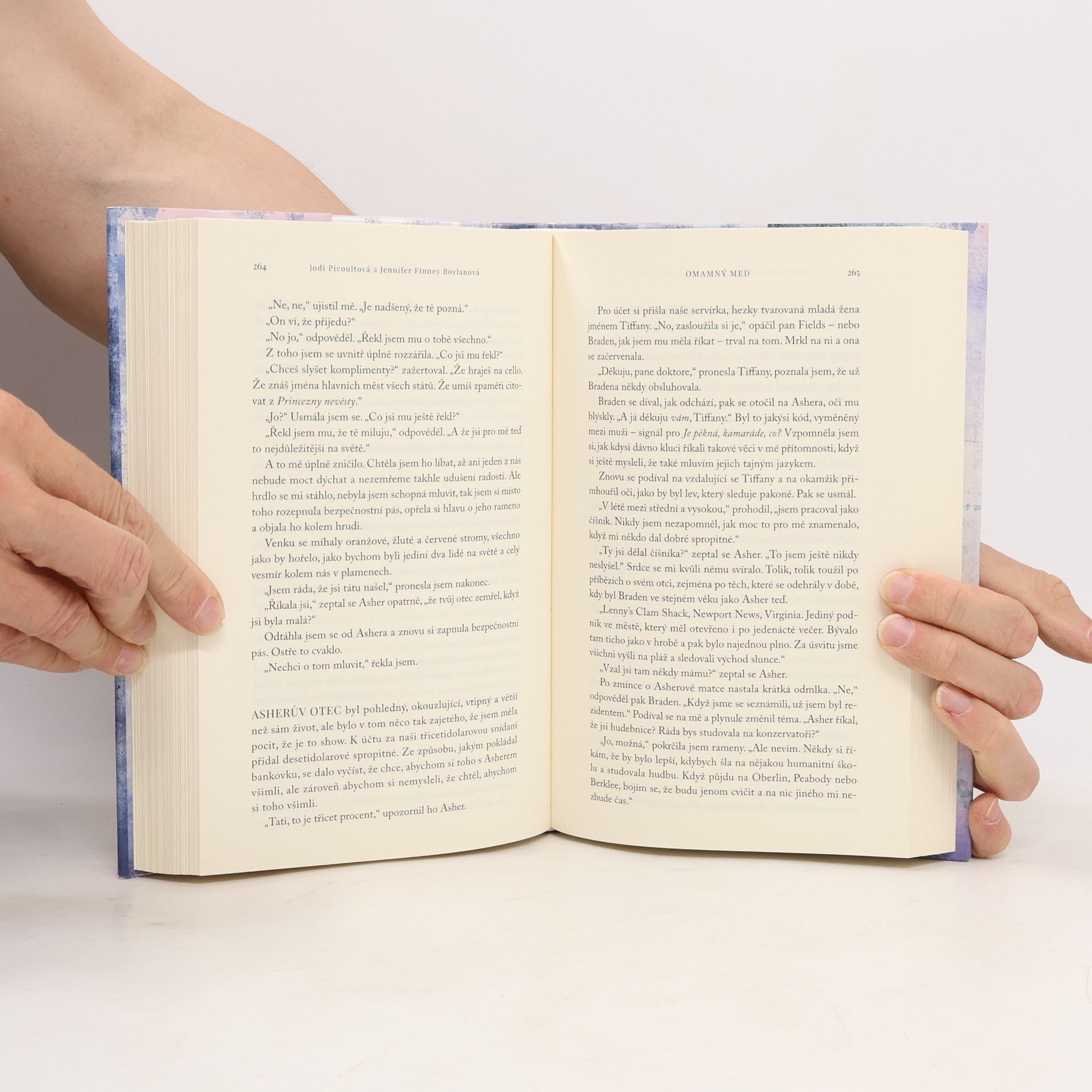 Jodi Picoult Omamný med
