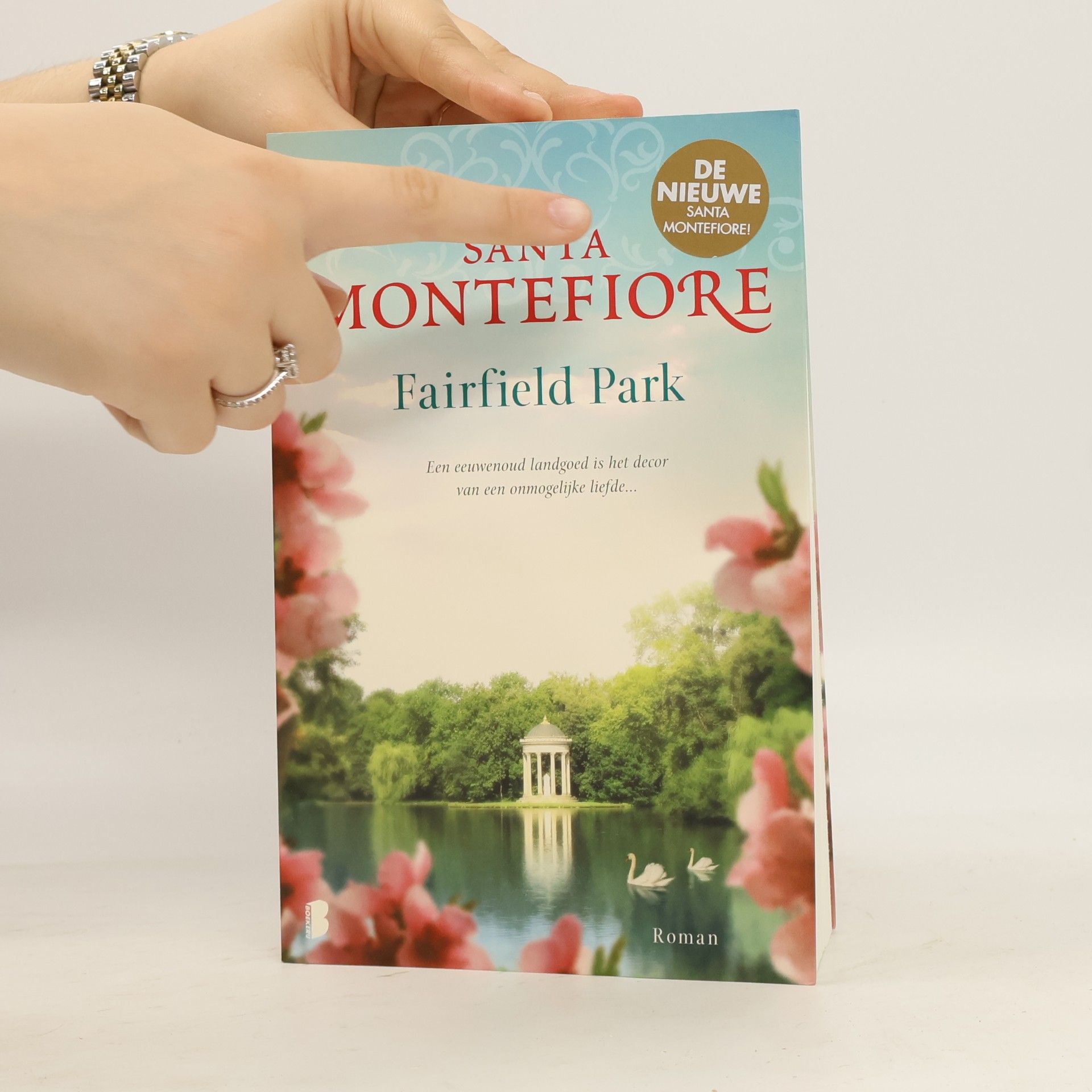 Santa Montefiore Fairfield Park