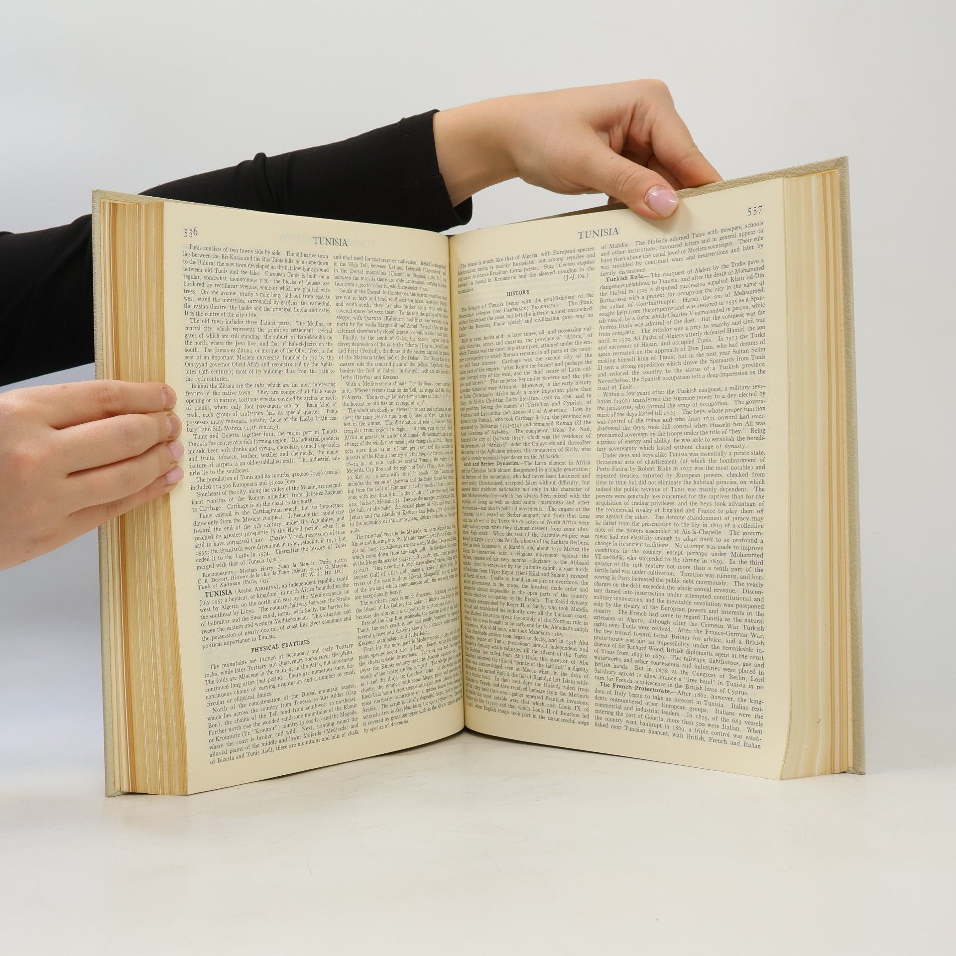 Kolektiv autorů Encyclopaedia Britannica 22
