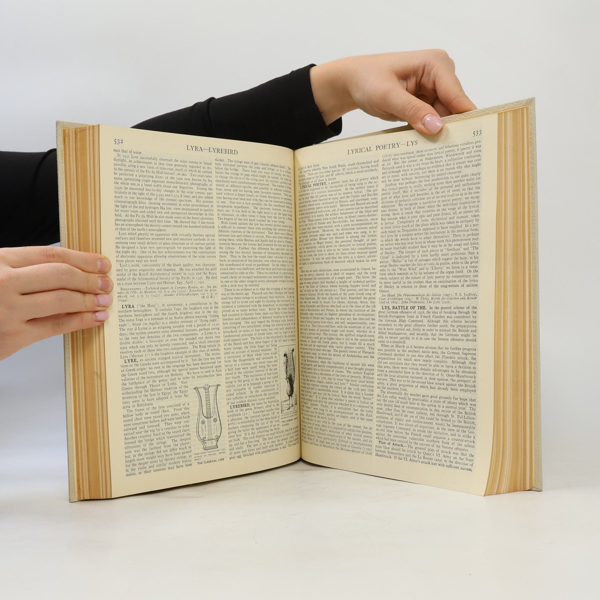 Kolektiv autorů Encyclopædia Britannica 14