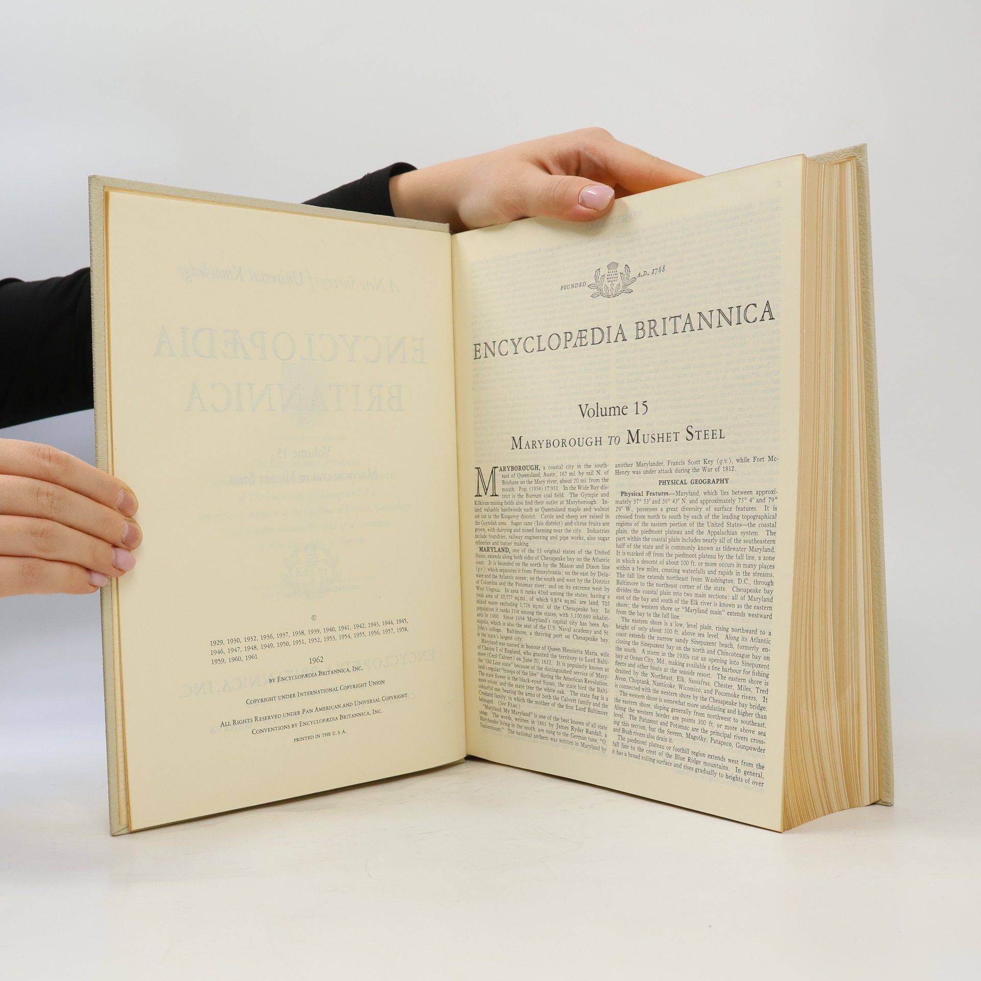Kolektiv autorů Encyclopædia Britannica 15