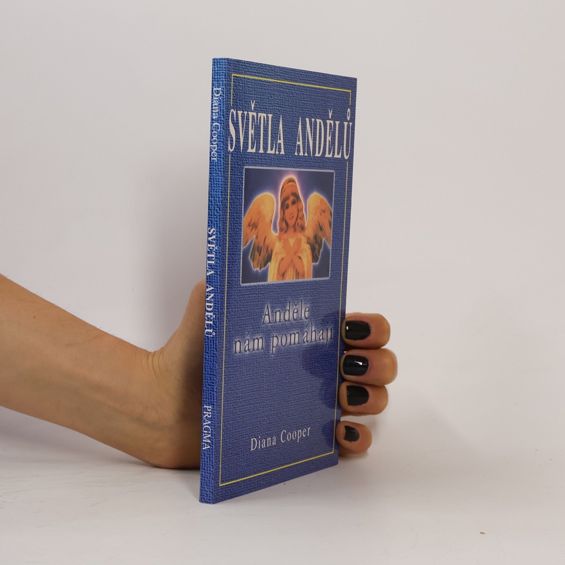 Světla andělů. Andělé nám pomáhají