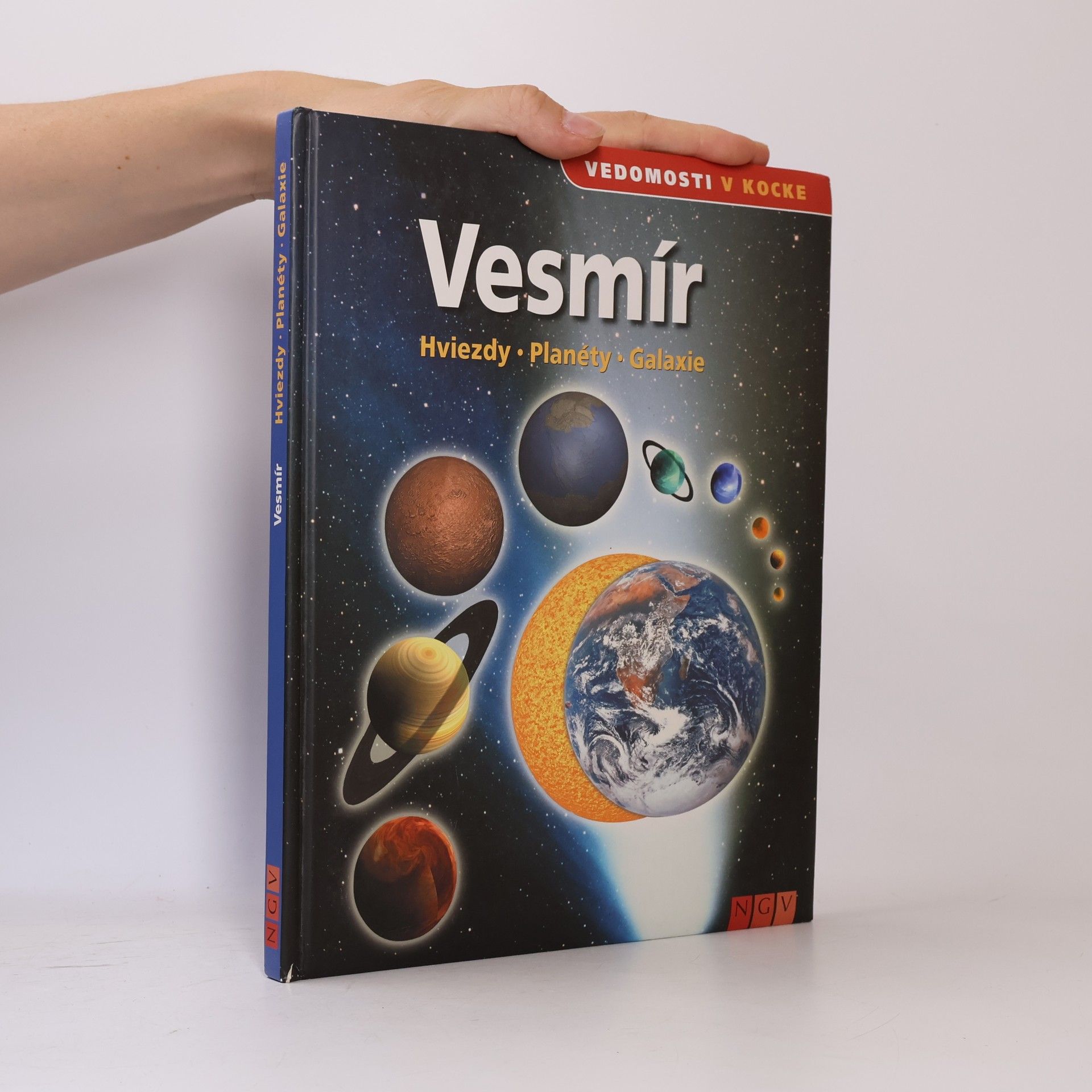 Kolektív autorov Vesmír