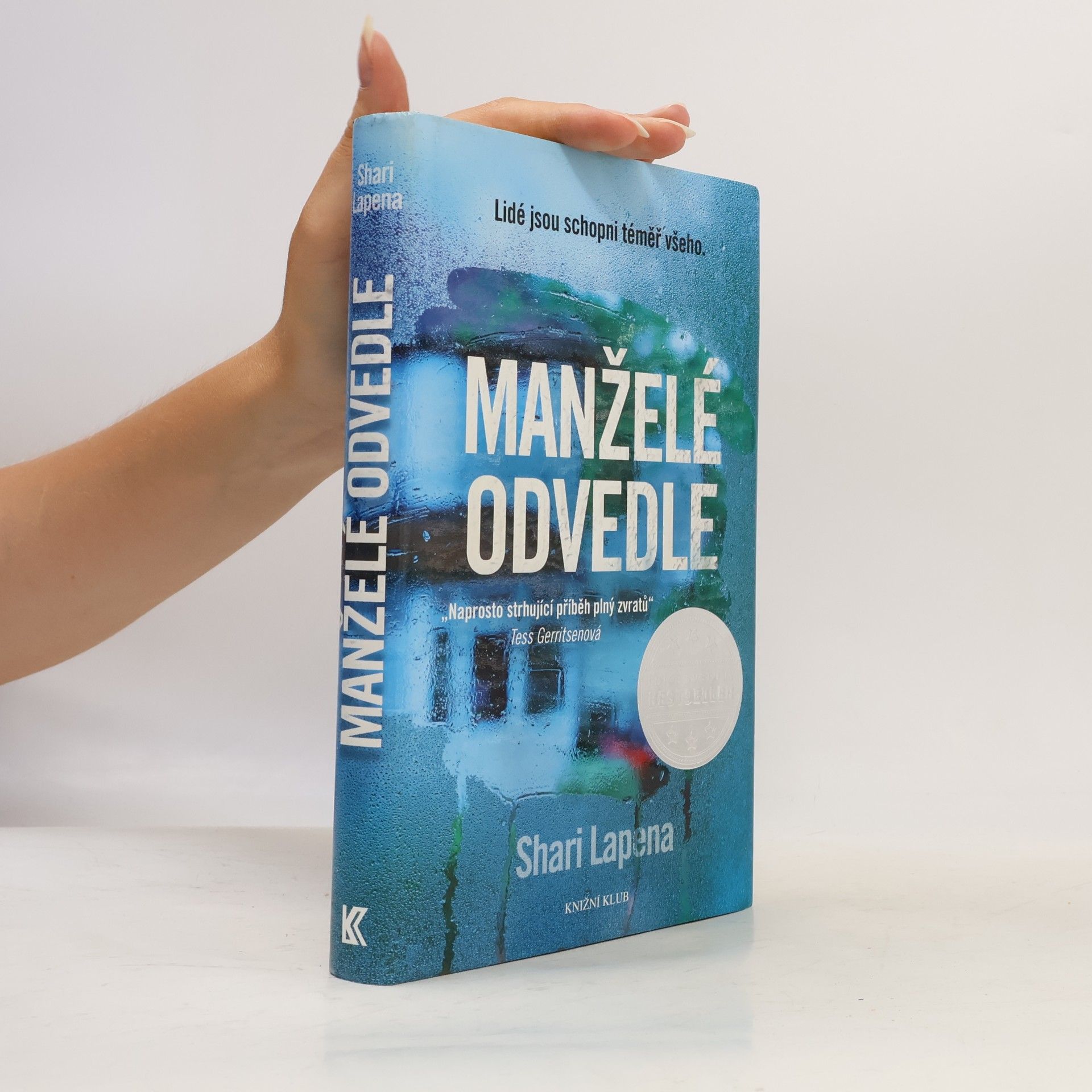 Shari Lapena Manželé odvedle