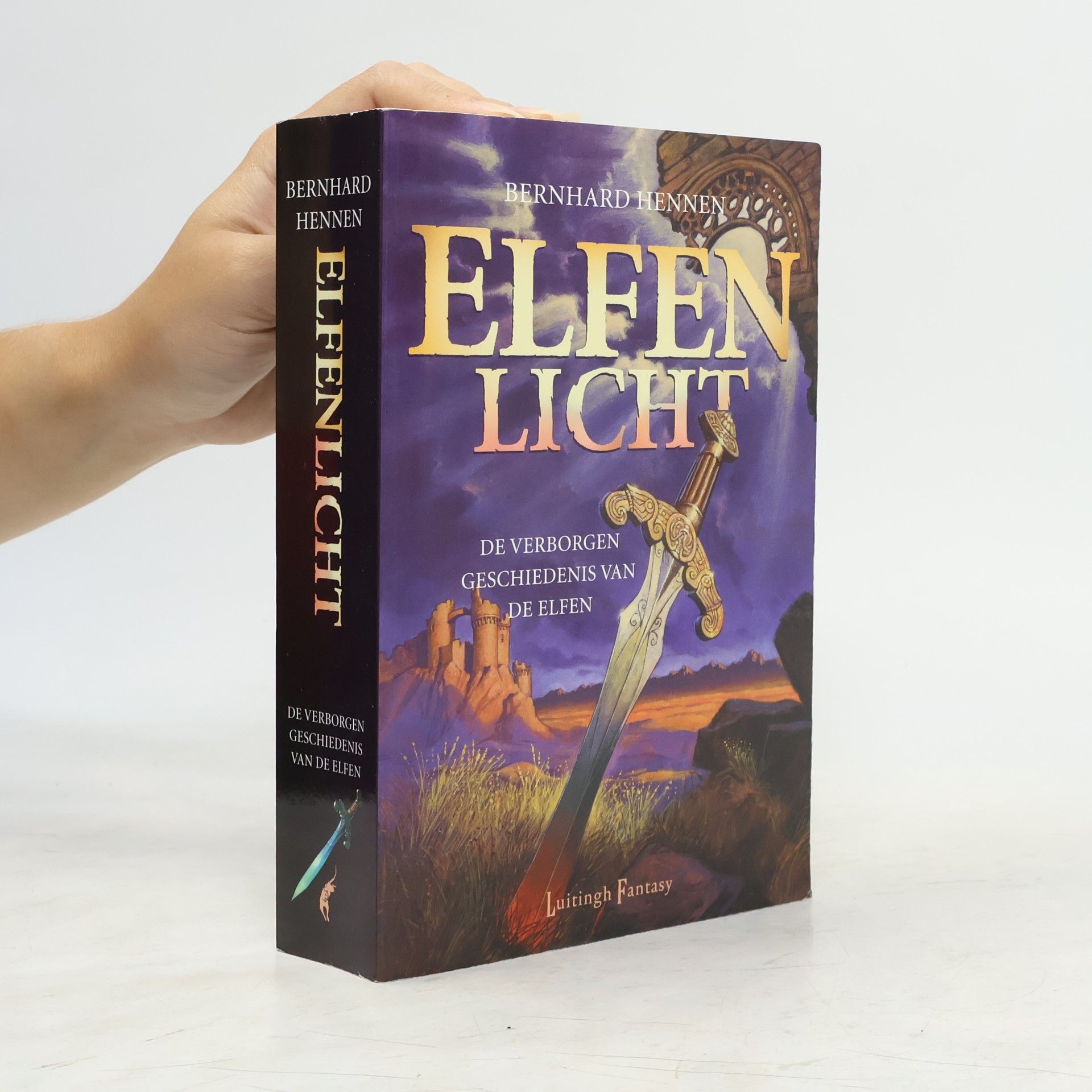 Bernhard Hennen De elfen - 3: Elfenlicht
