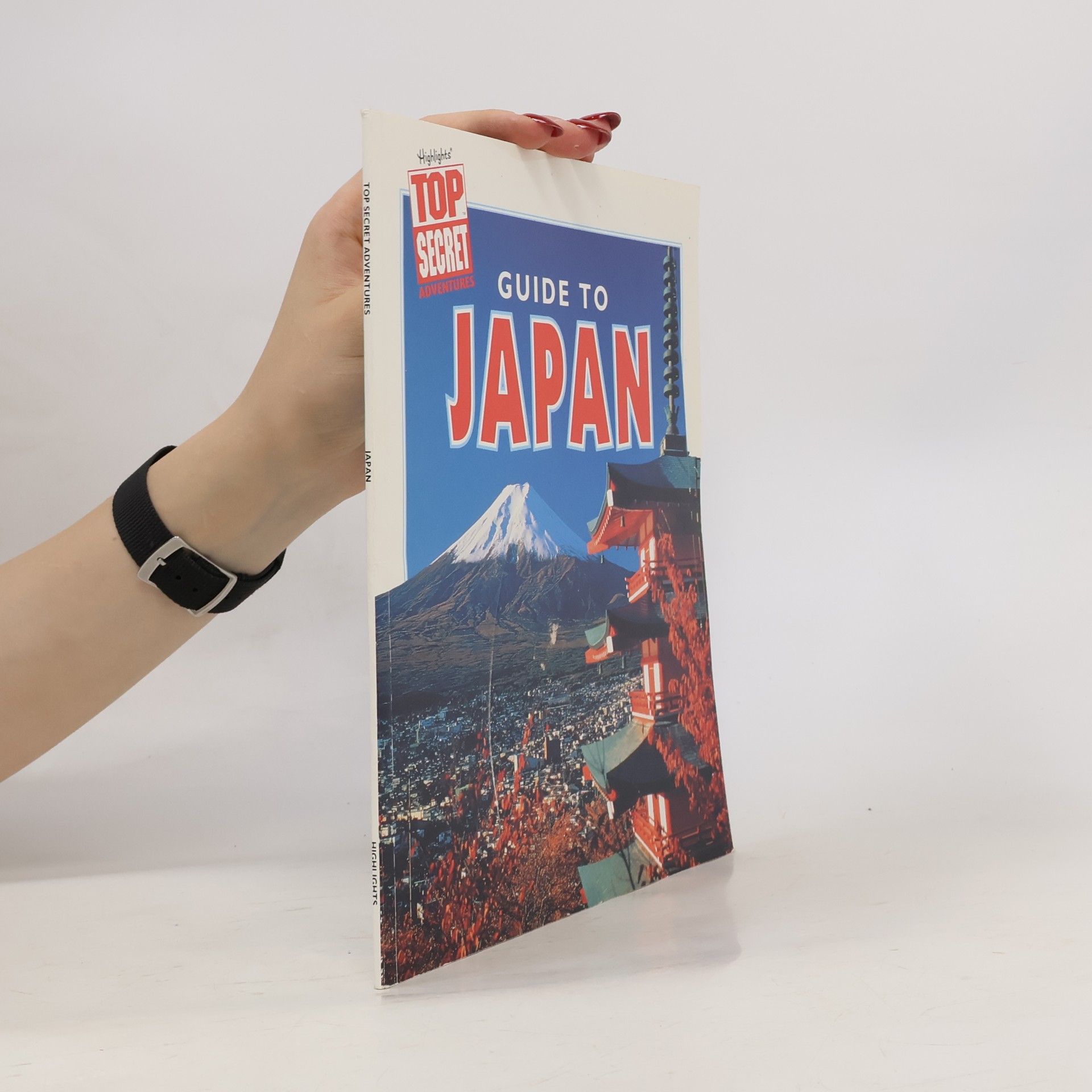 Highlights Top Secret Adventures: Guide to Japan