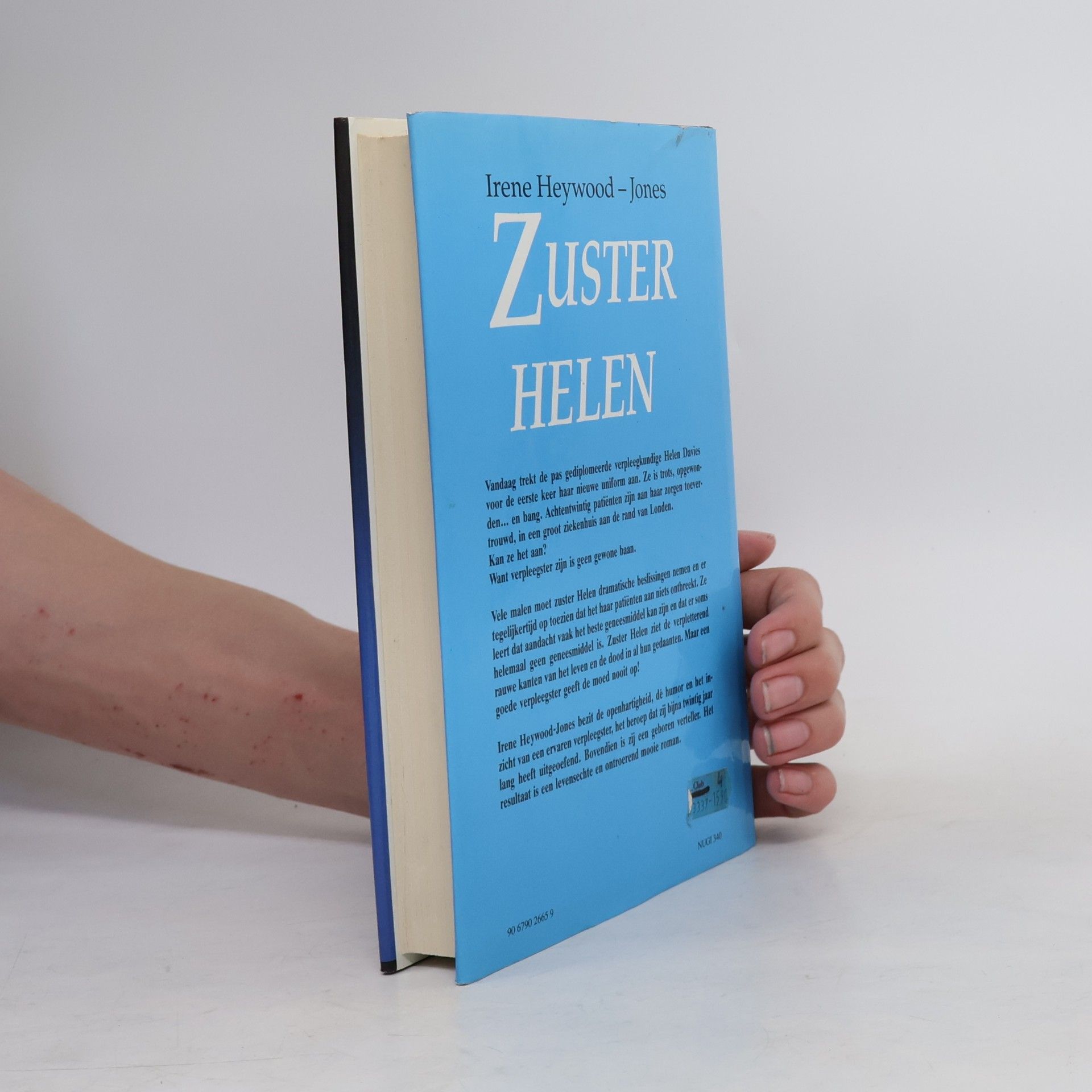 Irene Heywood – Jones Zuster Helen (Een verpleegster aan het werk)