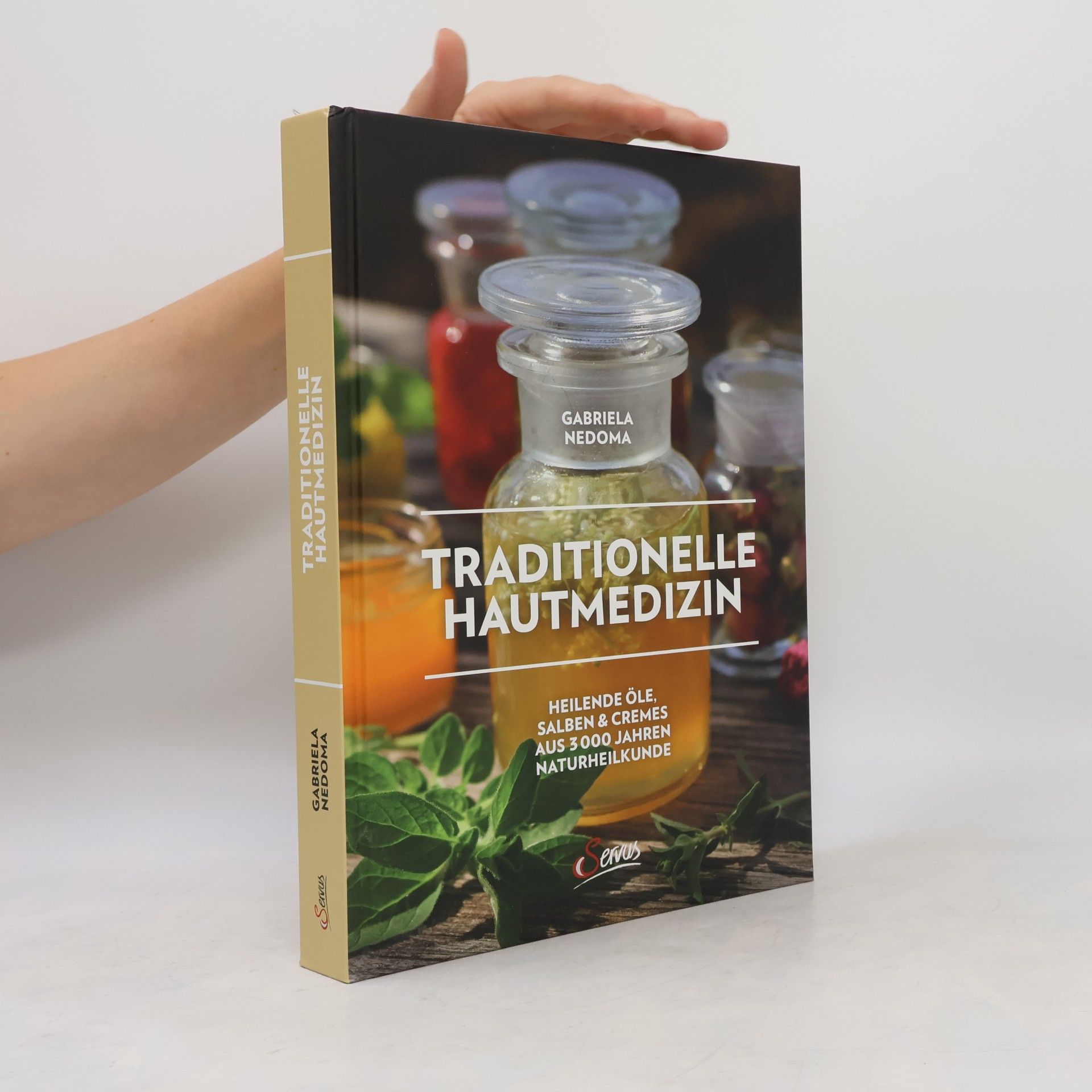Gabriela Nedoma Traditionelle Hautmedizin