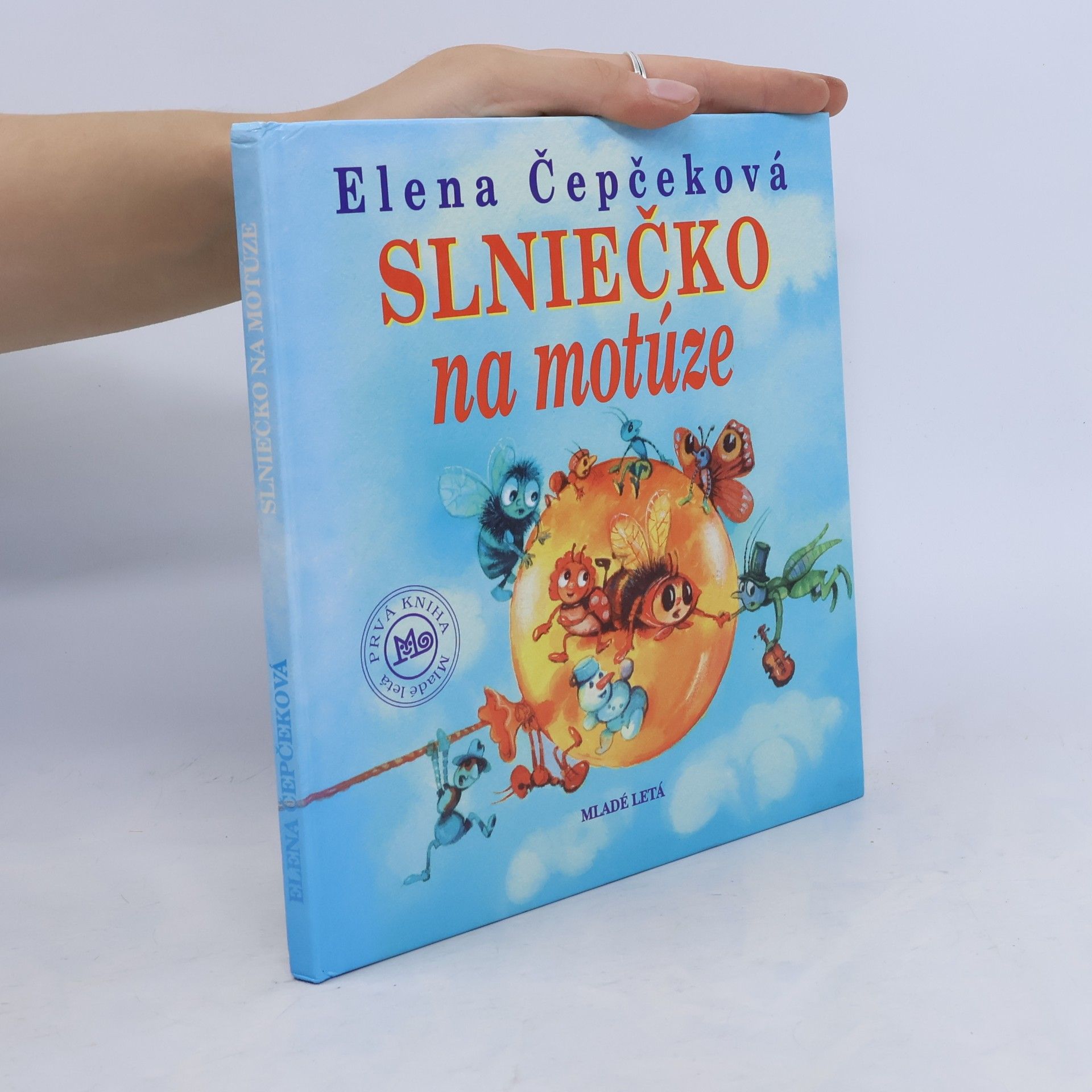 Elena Čepčeková Slniečko na motúze
