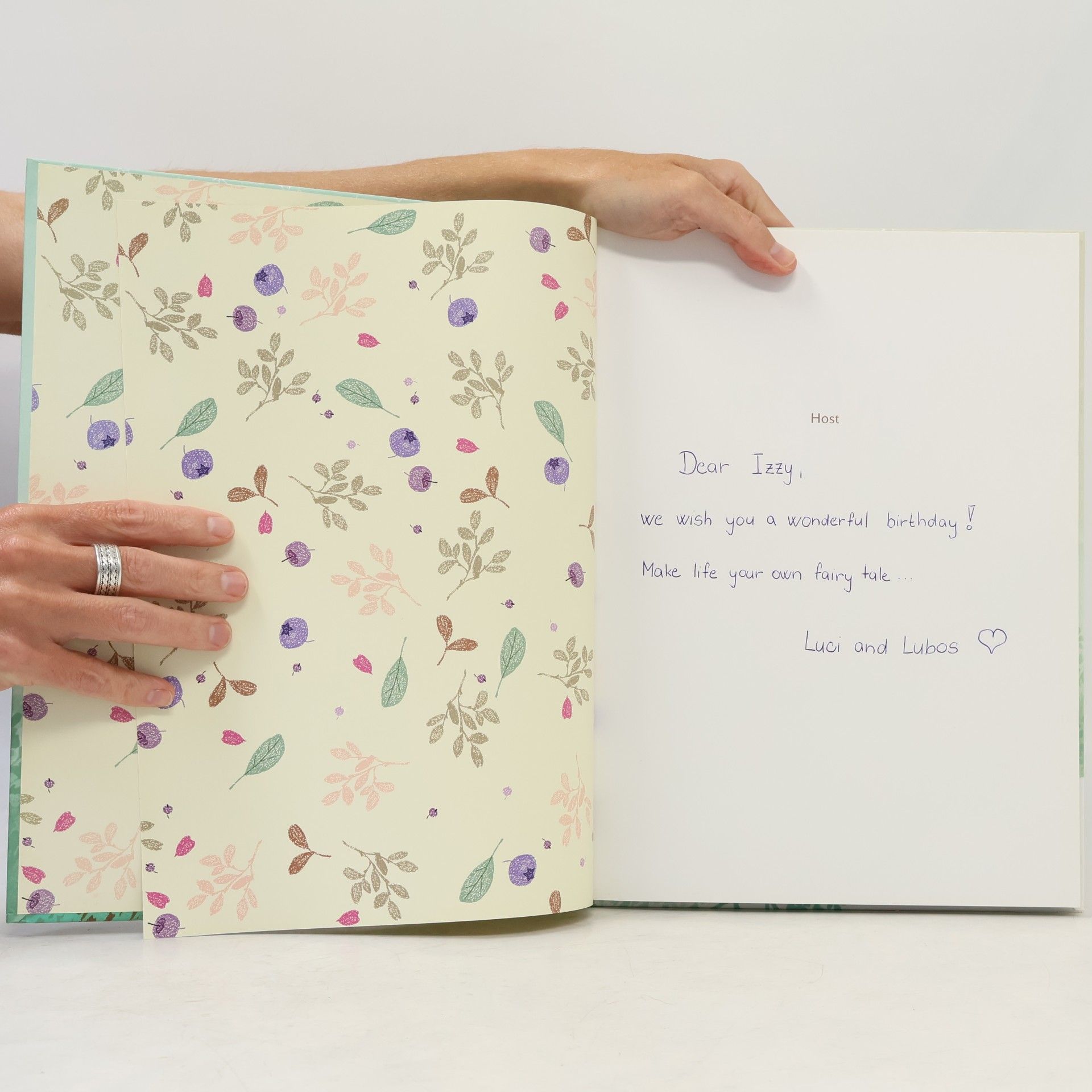 Oksana Bula Medvěd nechce jít spát