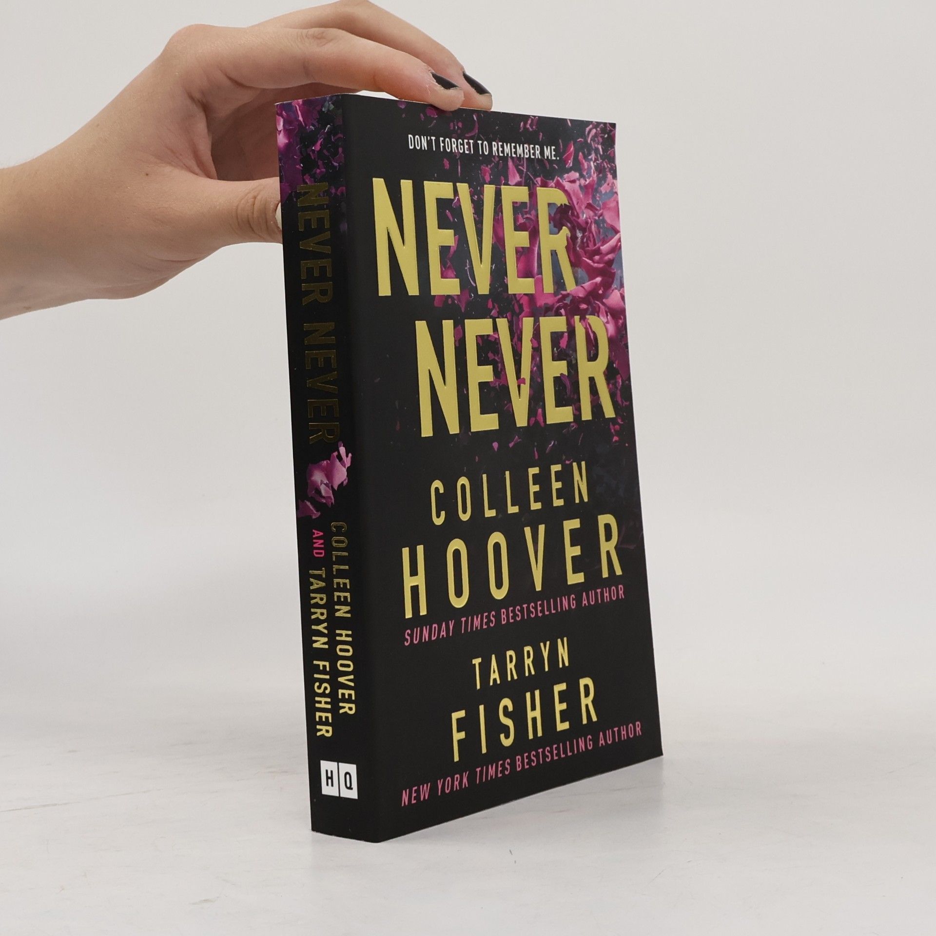 Tarryn Fisher Never Never