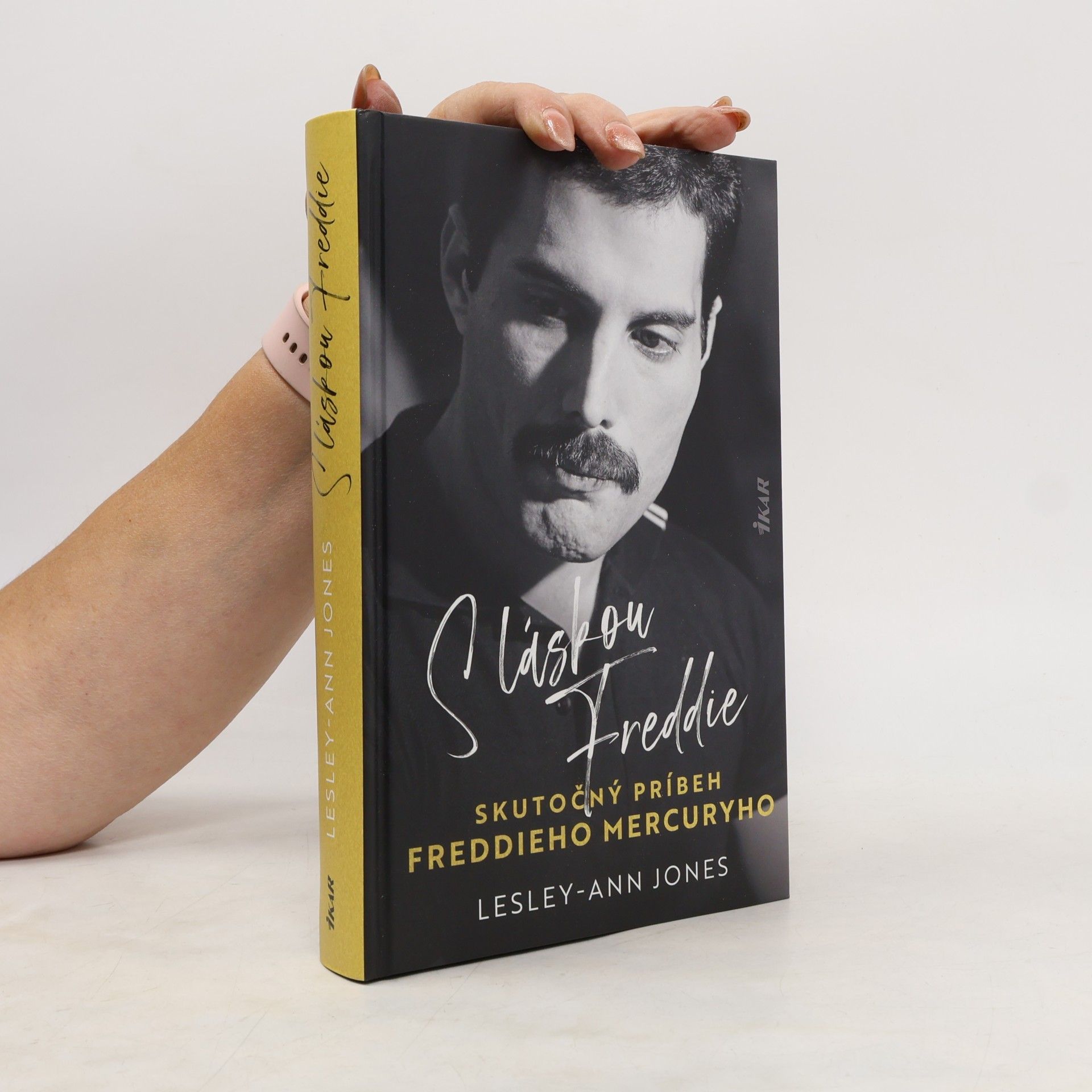 S láskou Freddie: Skutočný príbeh Freddieho Mercuryho