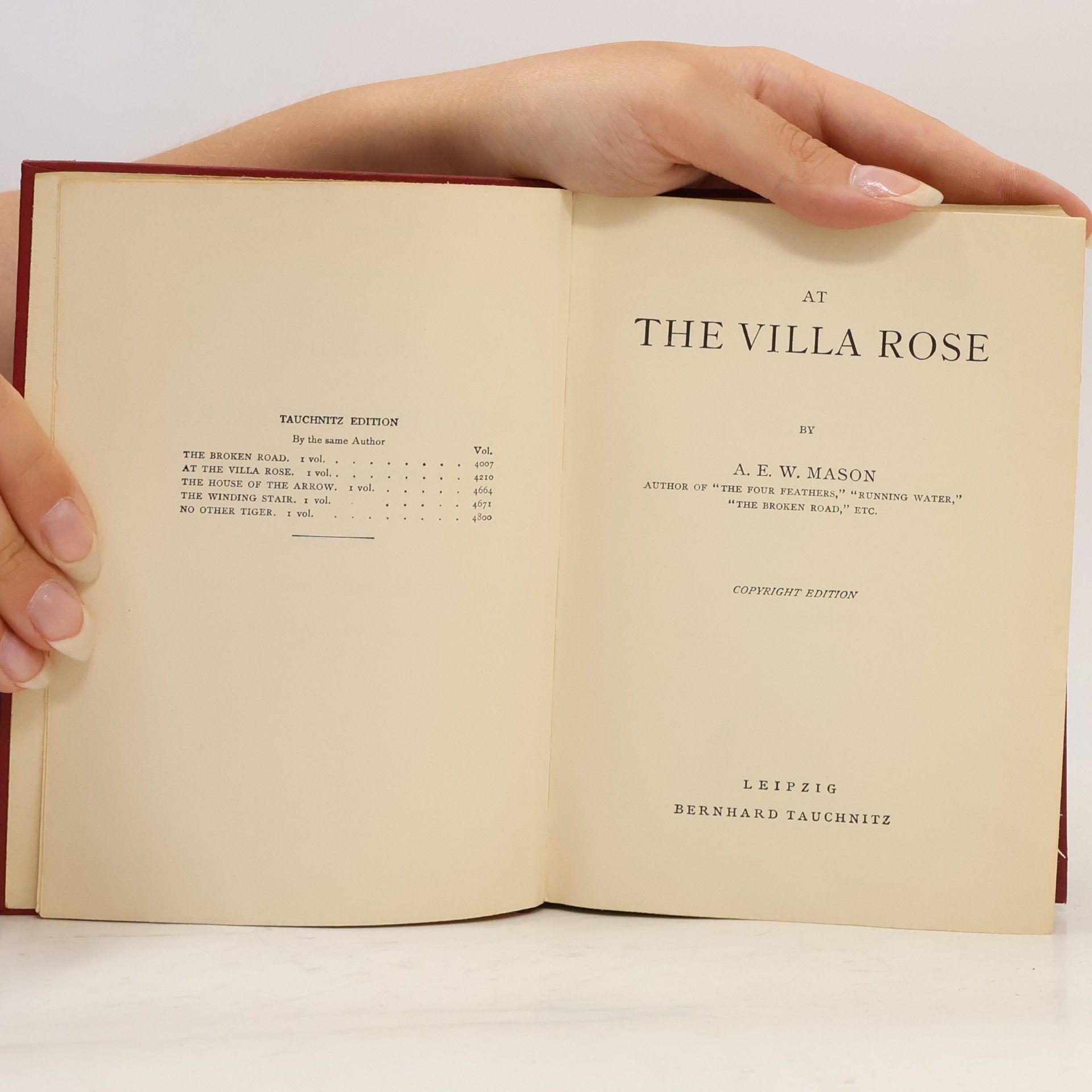 A. E. W. Mason At the Villa Rose