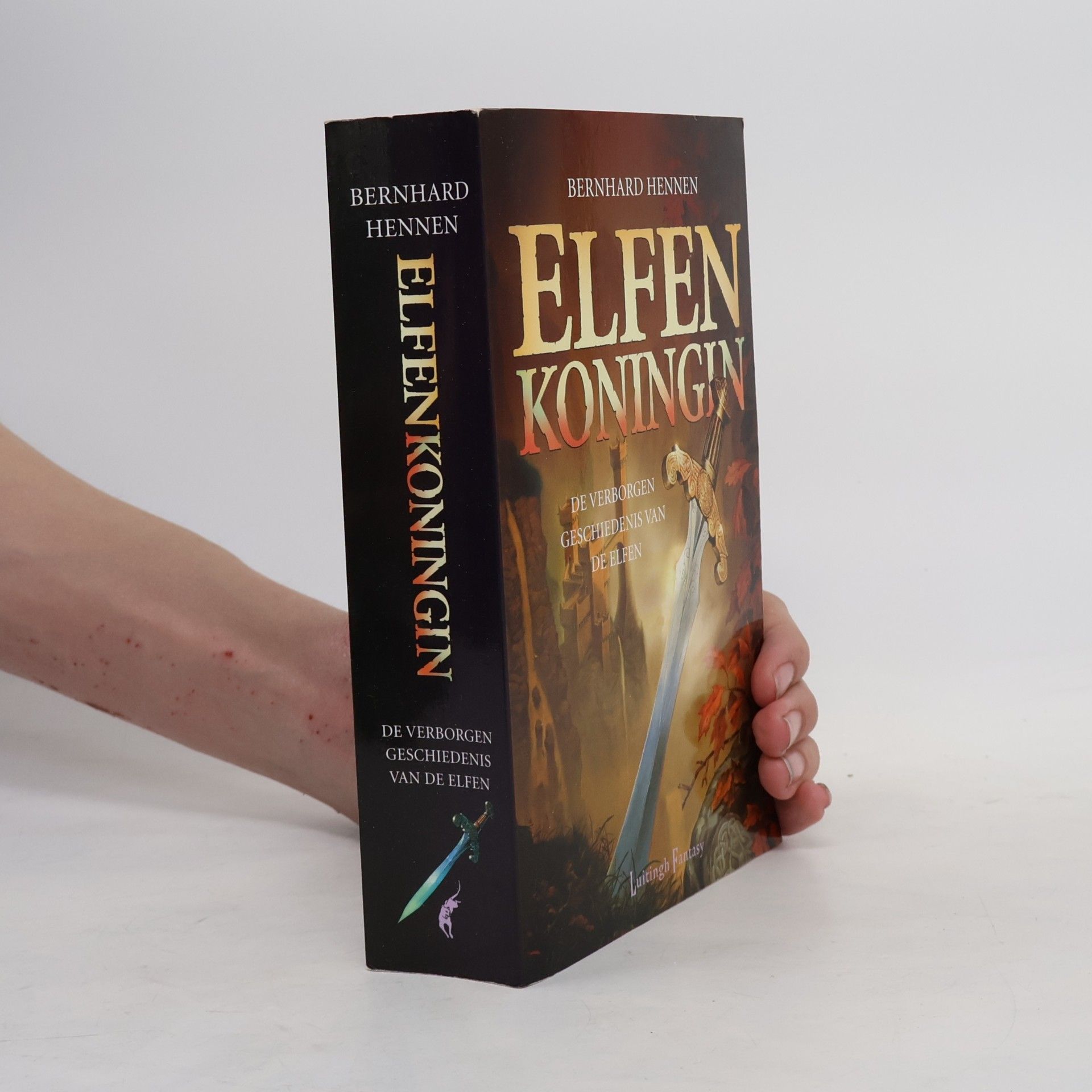 Bernhard Hennen De elfen: Elfenkoningin