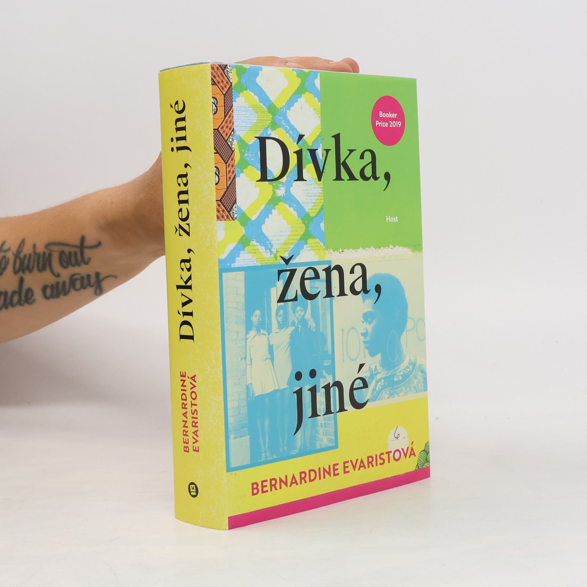 Bernardine Evaristo Dívka, žena, jiné