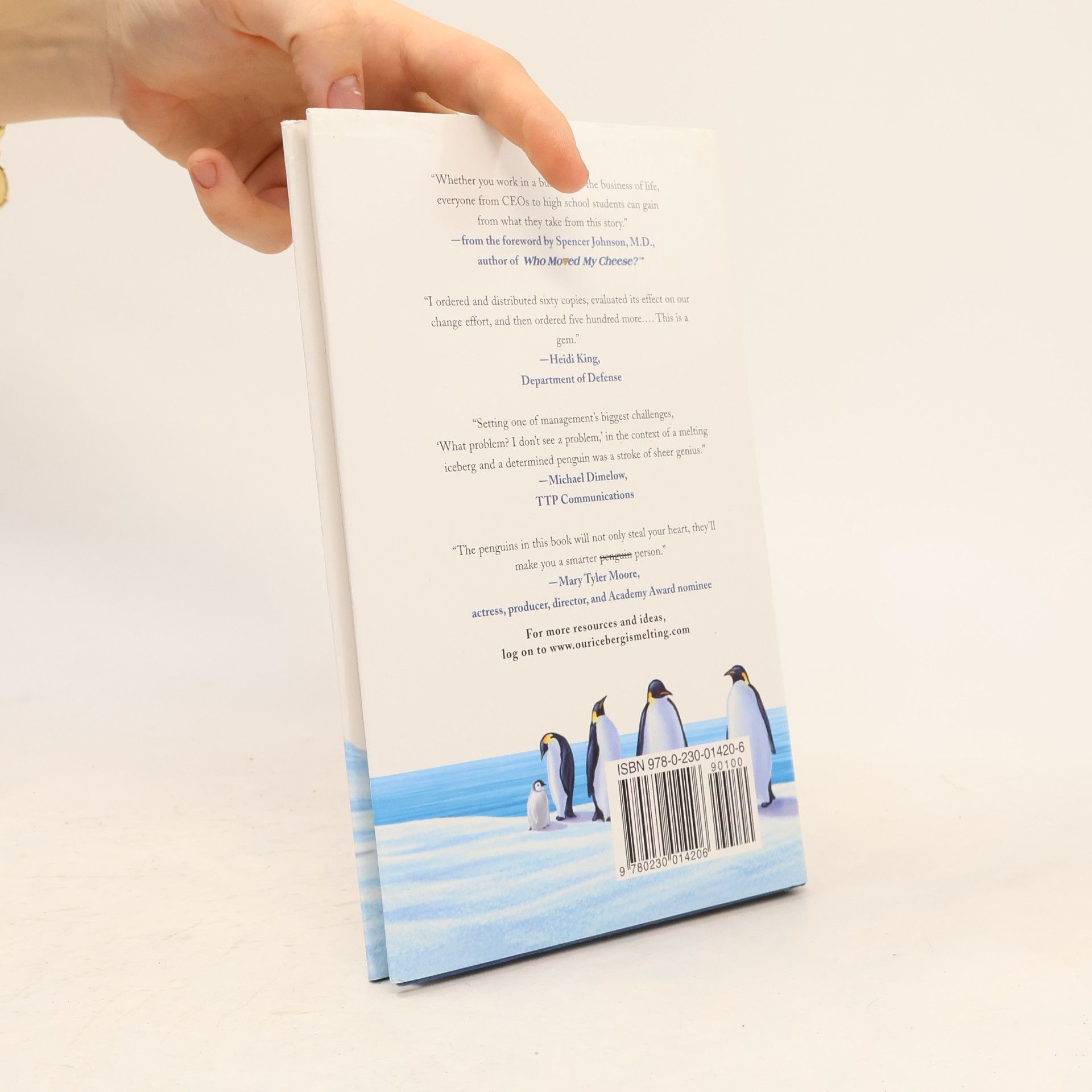 John P. Kotter Our iceberg is melting : changing and succeeding under any conditions