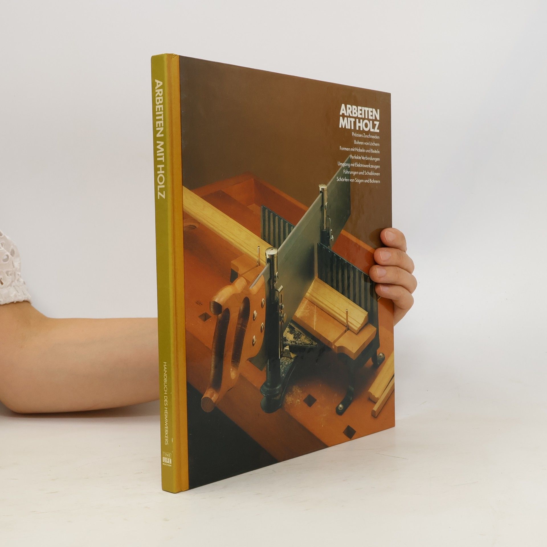 Lynn R. Addison Arbeiten mit Holz