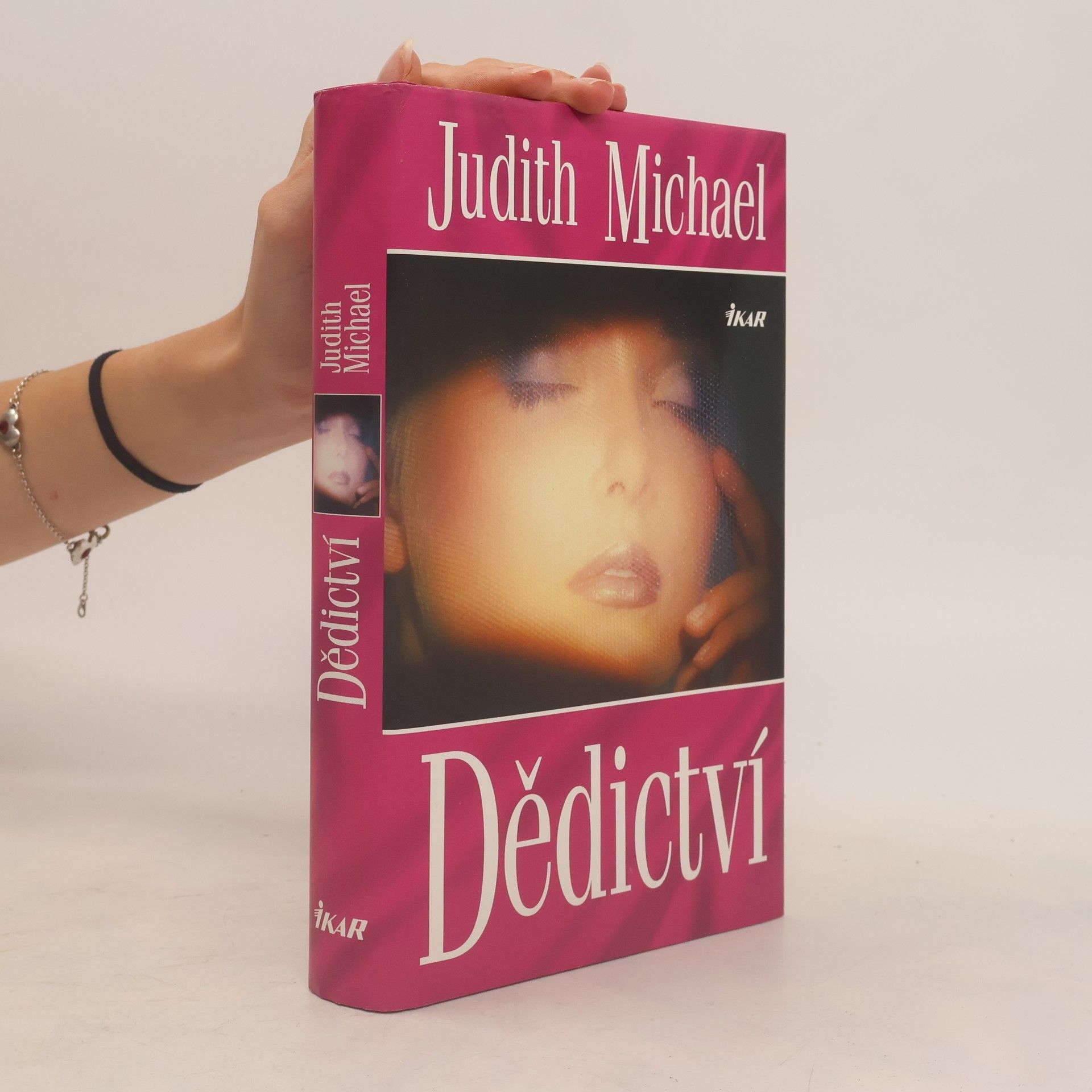 Judith Michael Dědictví
