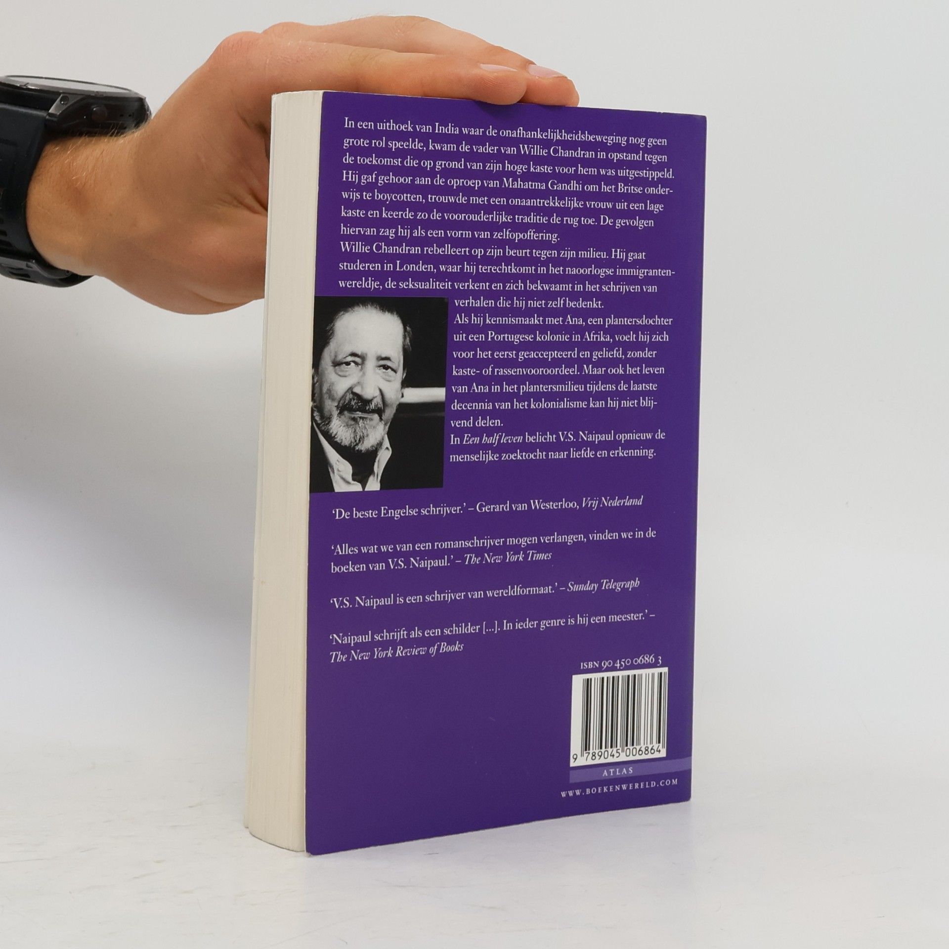 V. S. Naipaul Een half leven